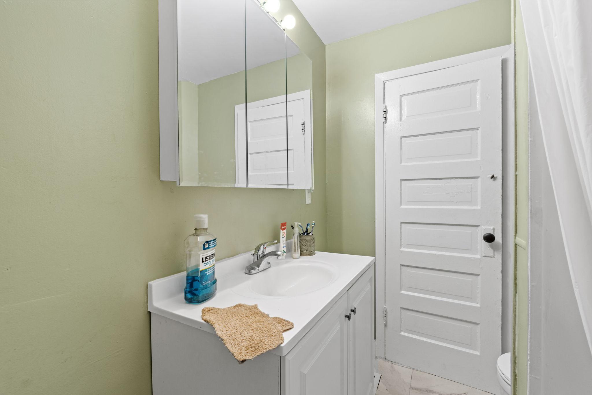 779 Thomas Avenue Property Photo 26