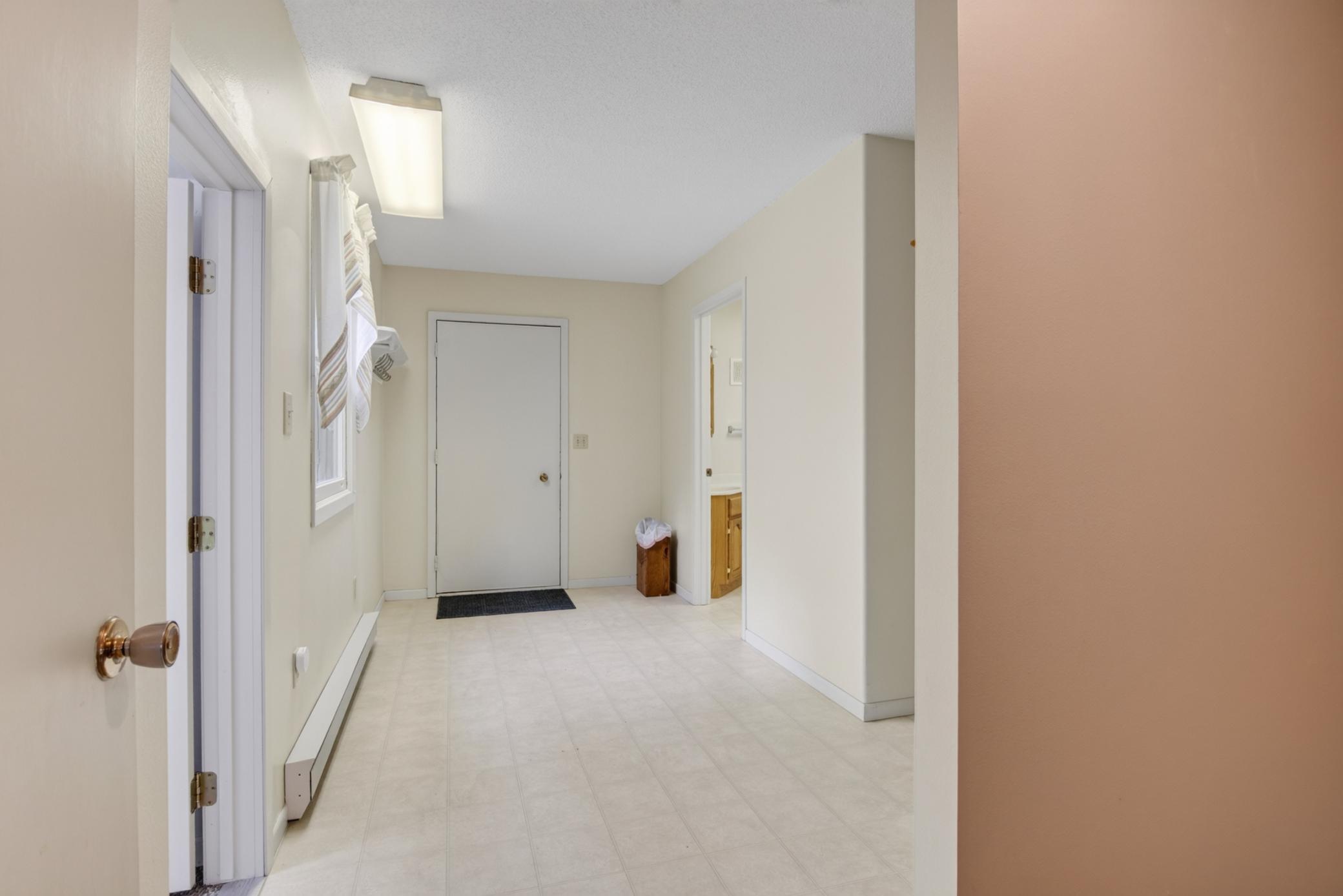 128 Bluff Street Property Photo 11