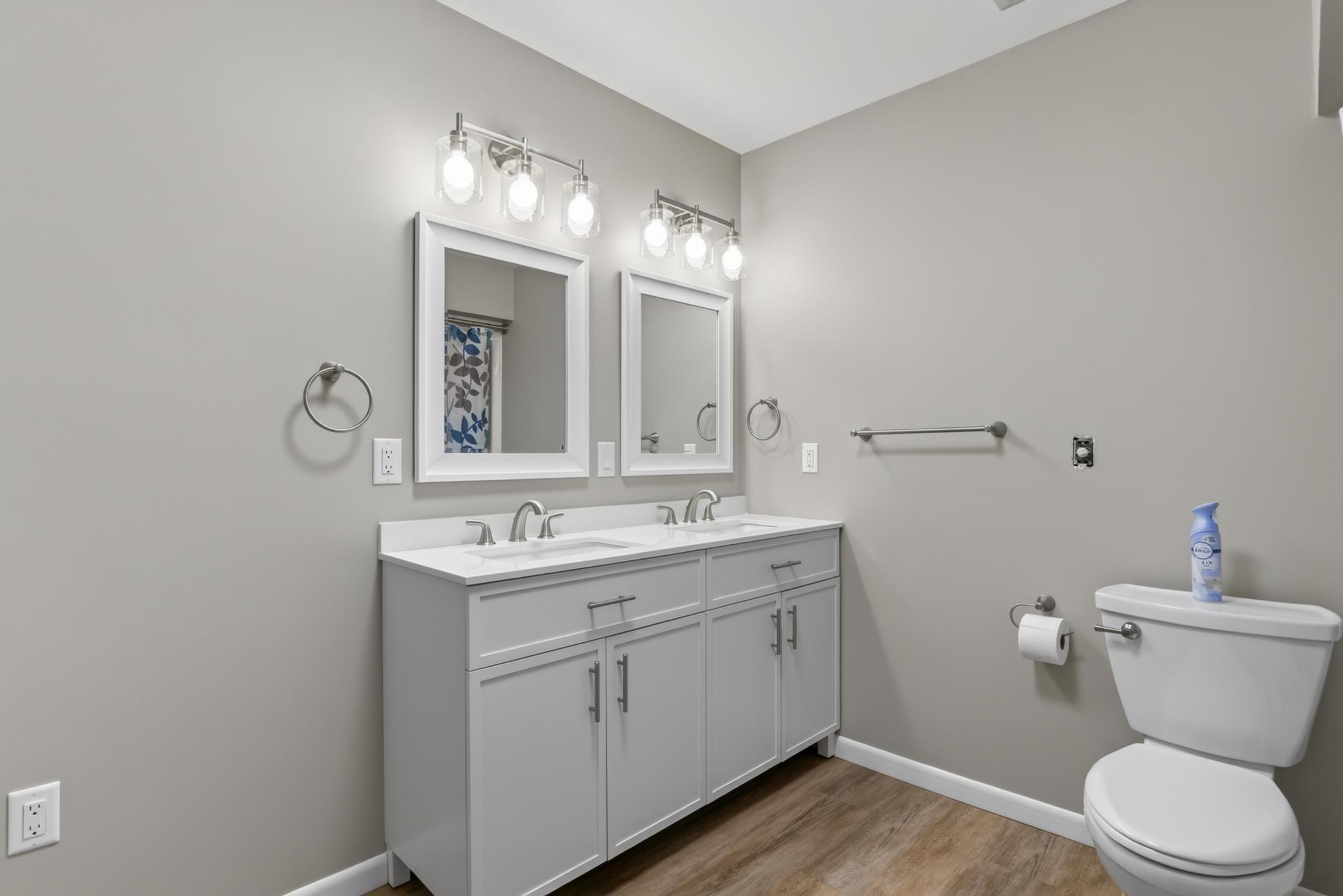 128 Bluff Street Property Photo 13