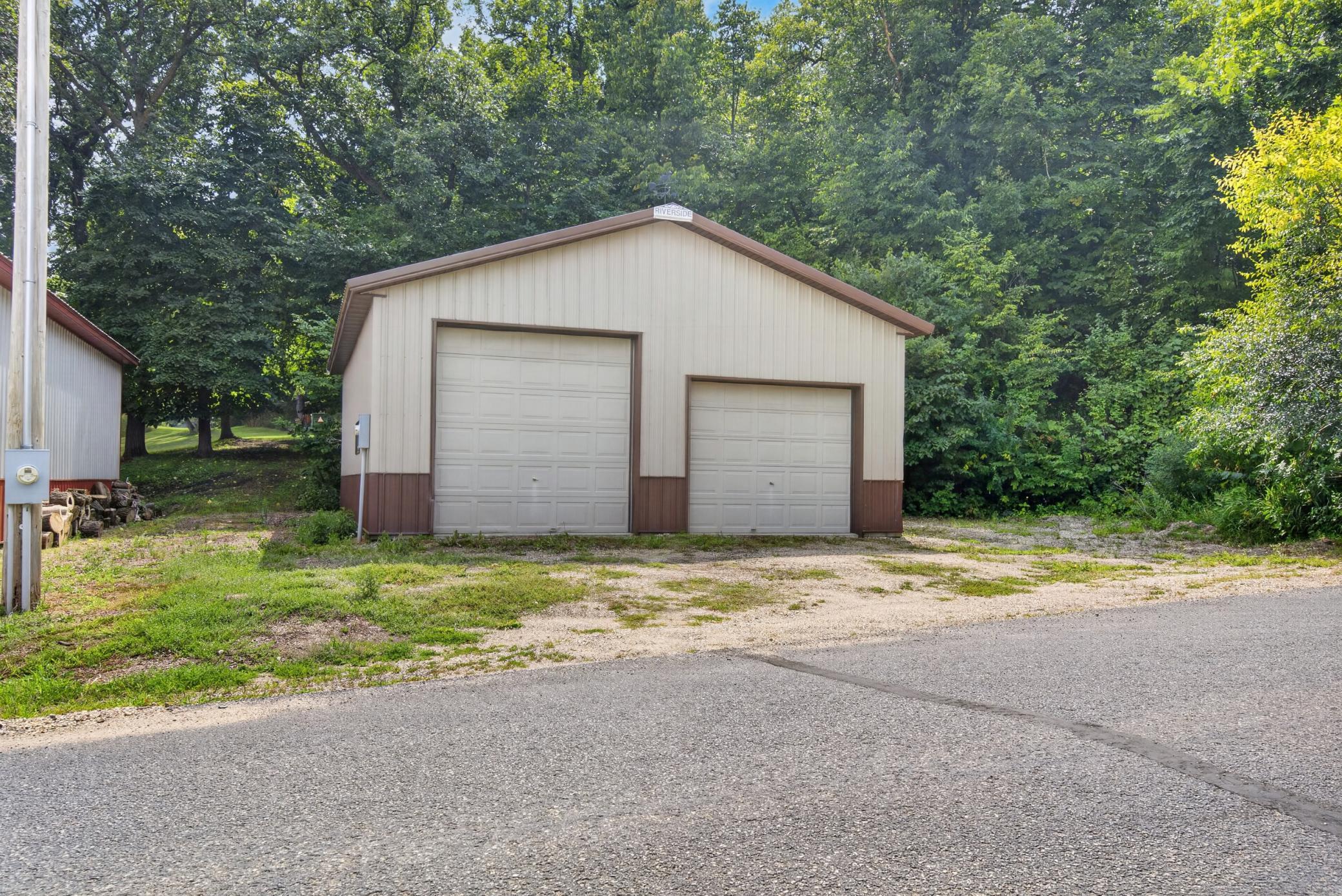 128 Bluff Street Property Photo 29