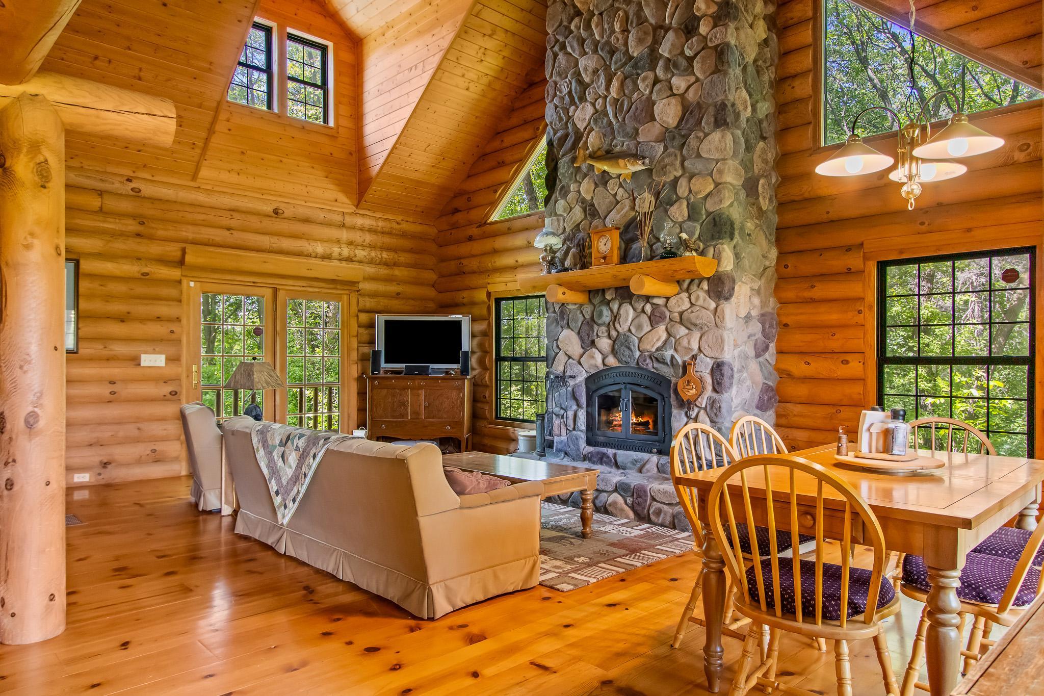 4639 Sand Lake Road Property Photo 12