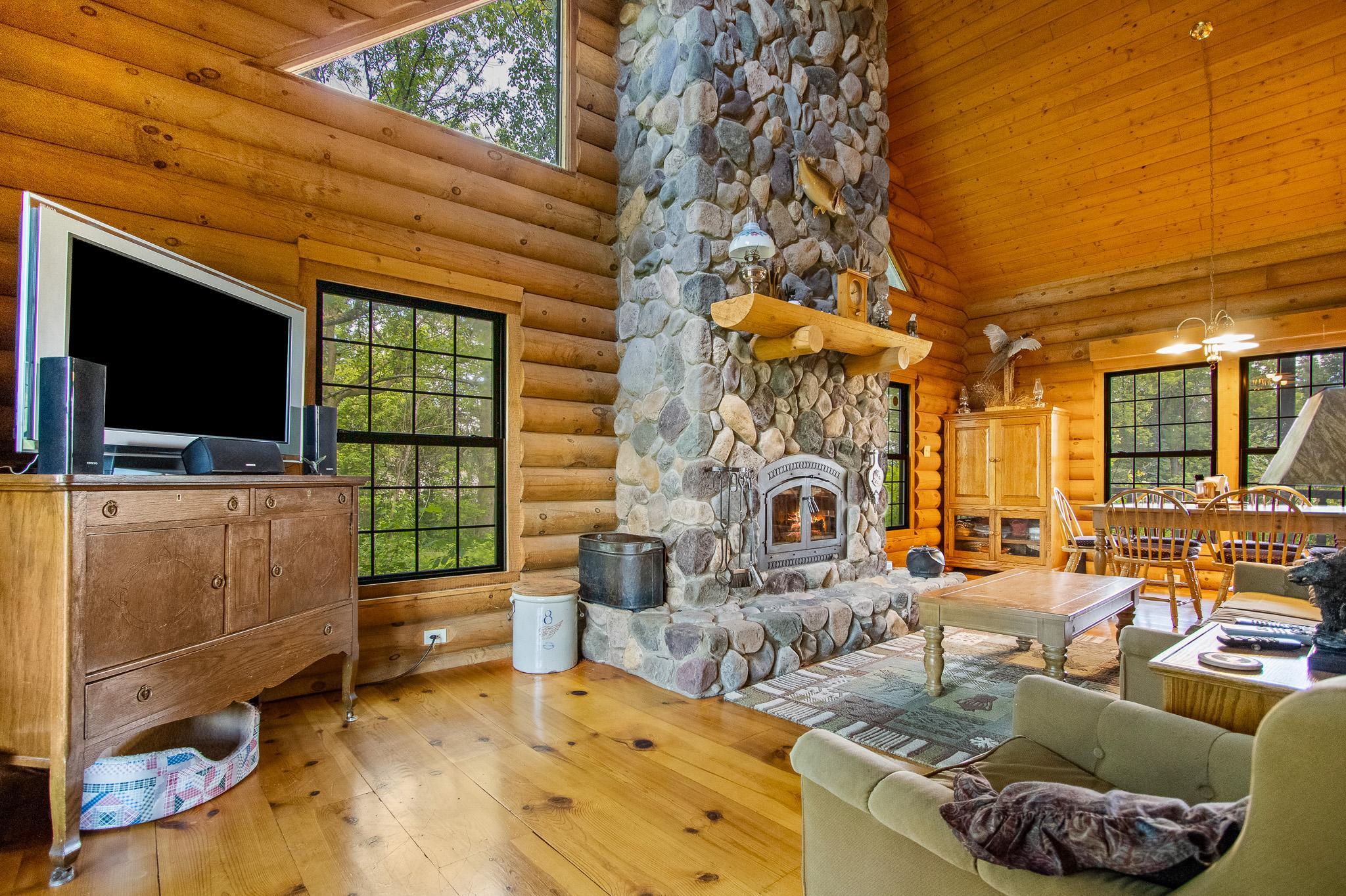 4639 Sand Lake Road Property Photo 13