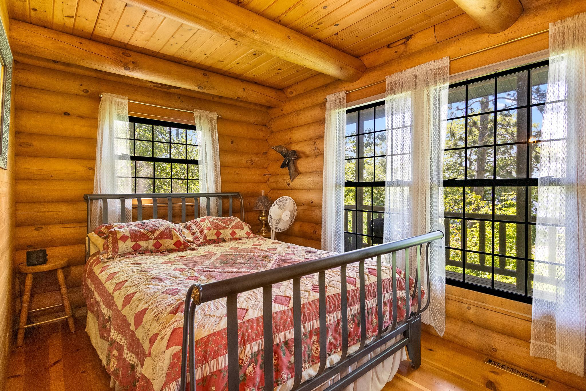 4639 Sand Lake Road Property Photo 17