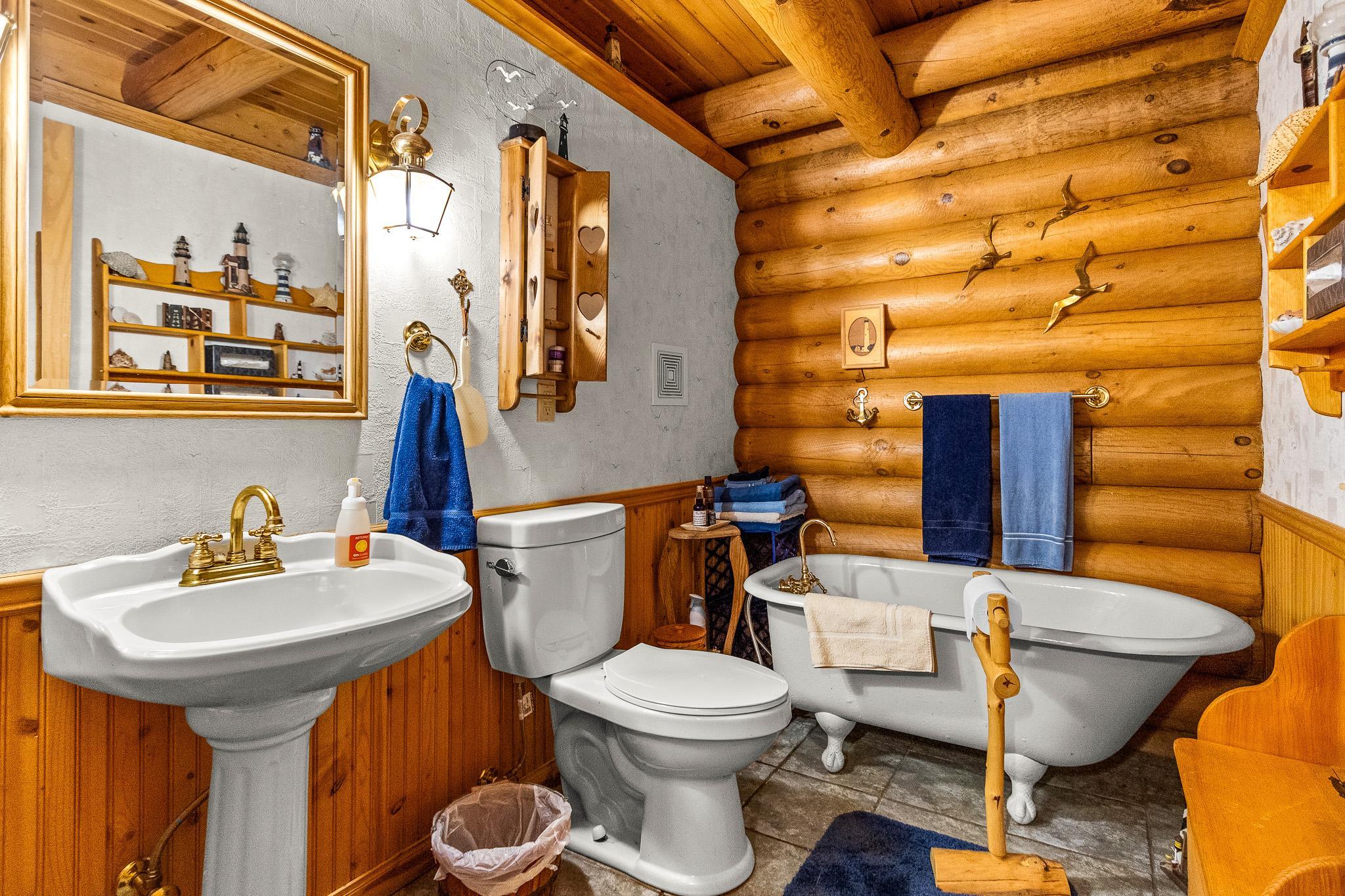 4639 Sand Lake Road Property Photo 23