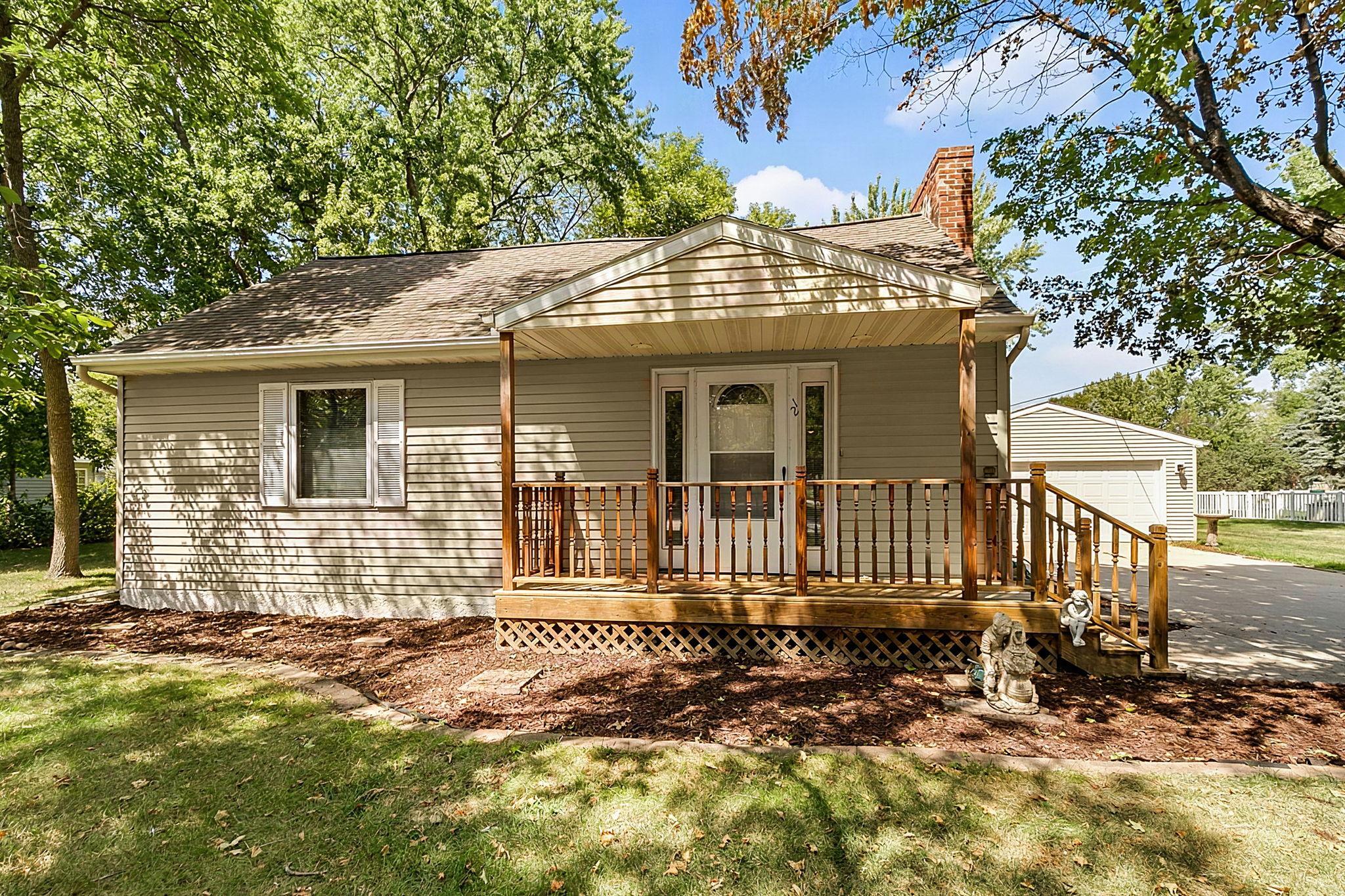 21 Traverse Road Property Photo 1