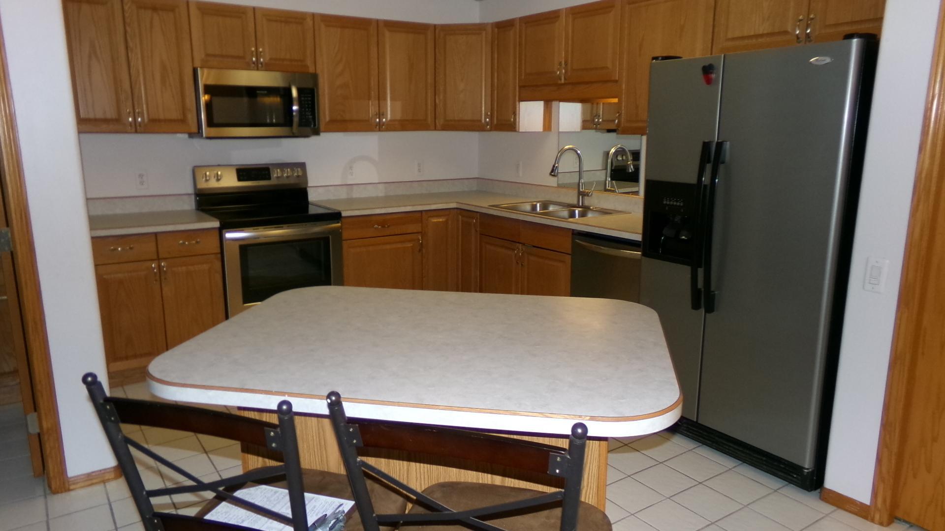 2834 Dakota Park Circle S Property Photo 6