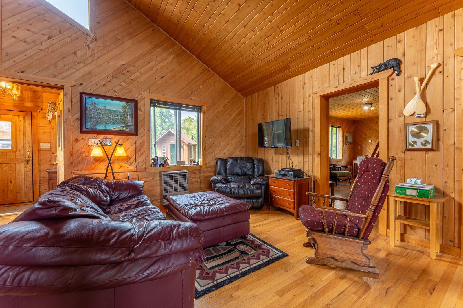 953 Kelly Trail Property Photo 3