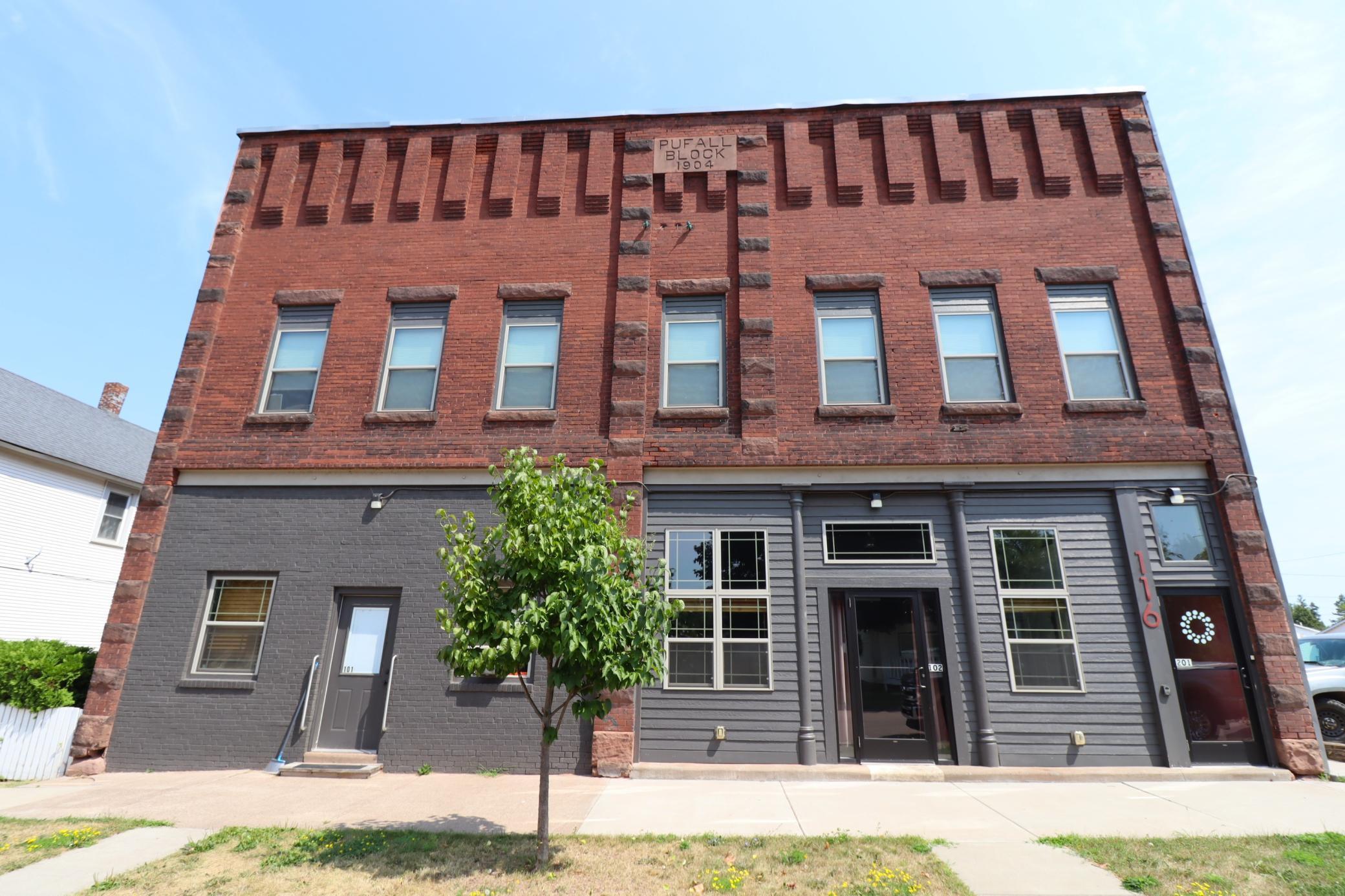 116 14th Avenue E Property Photo 1