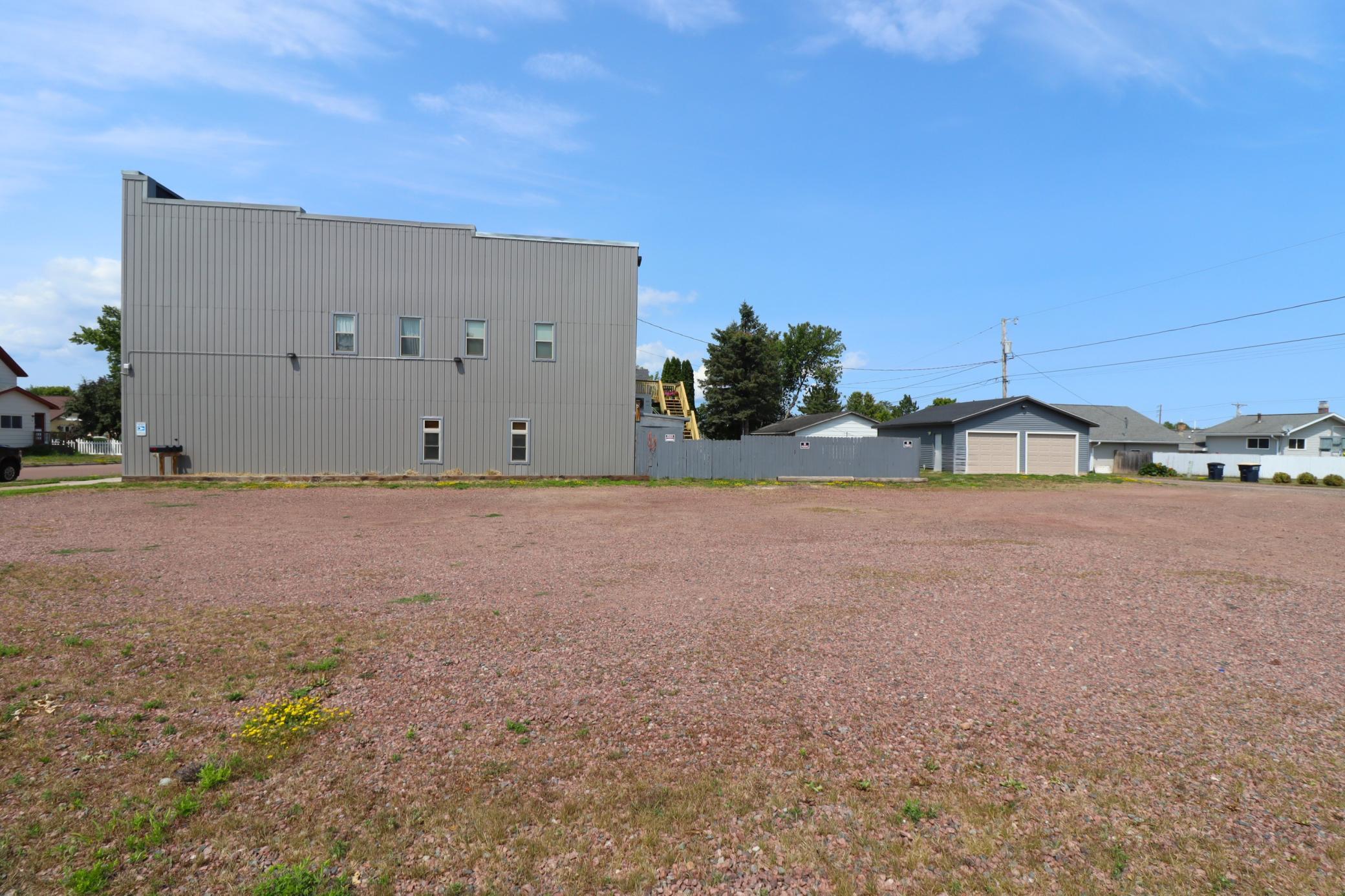 116 14th Avenue E Property Photo 4