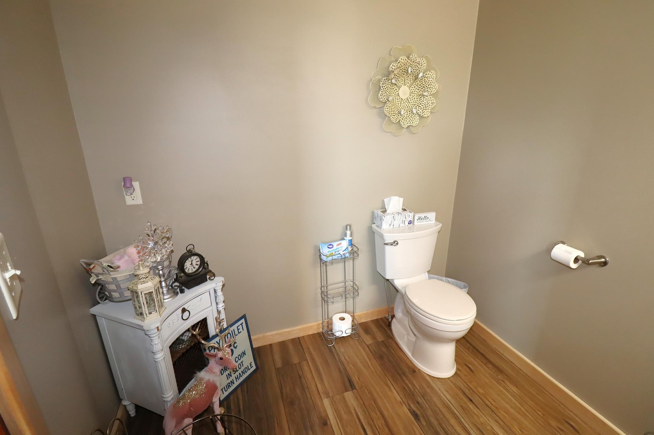 116 14th Avenue E Property Photo 29