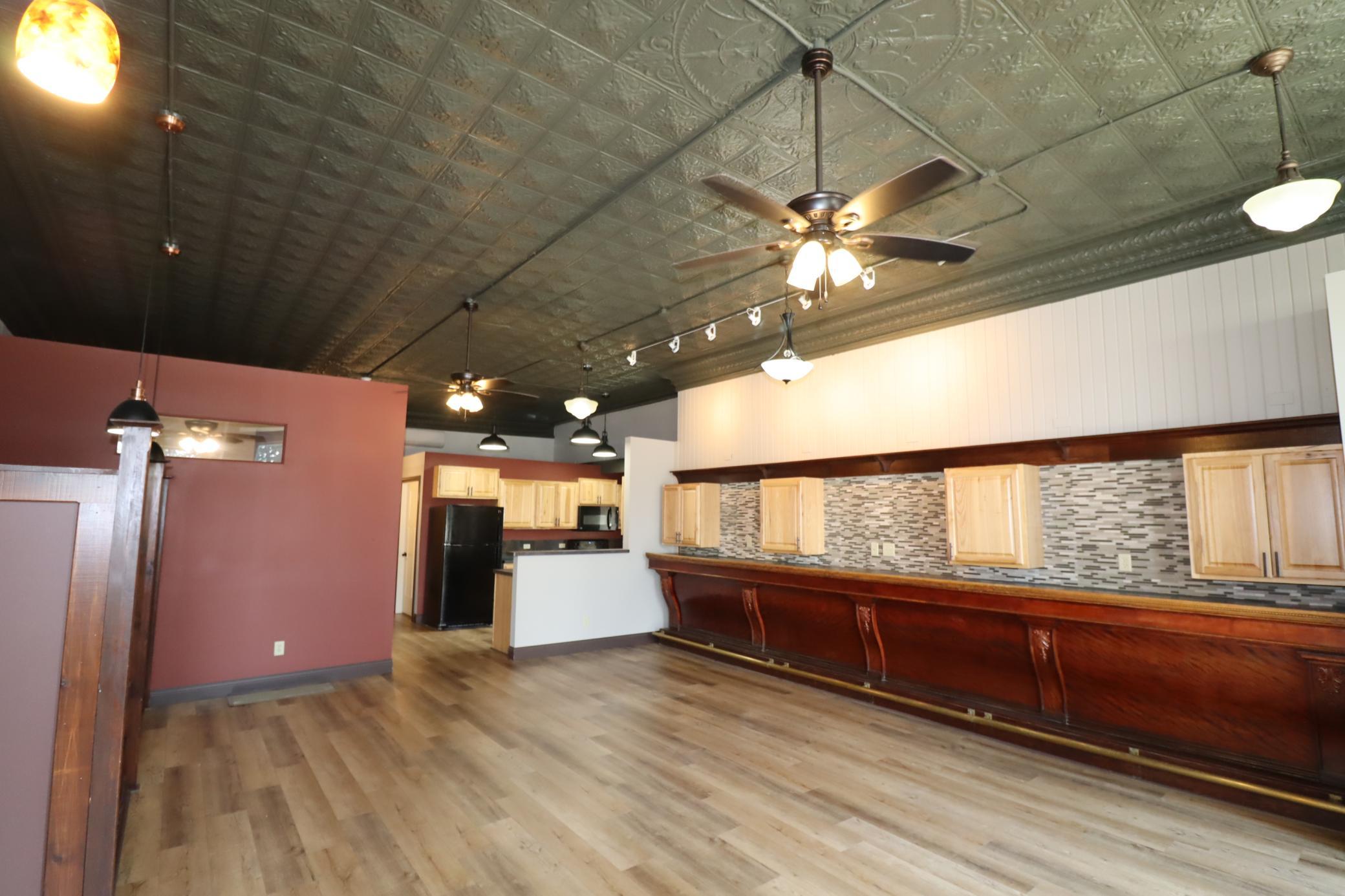 116 14th Avenue E Property Photo 32