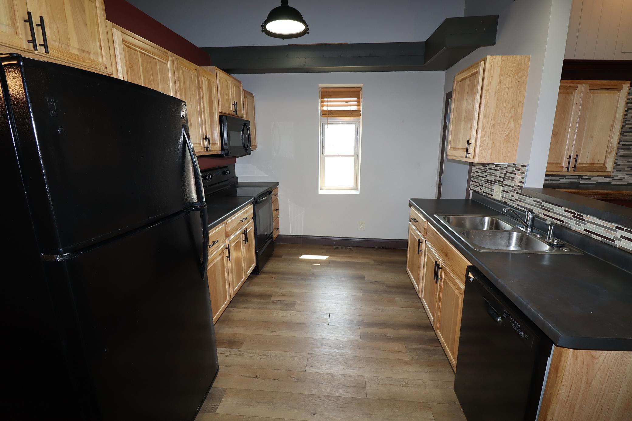 116 14th Avenue E Property Photo 39