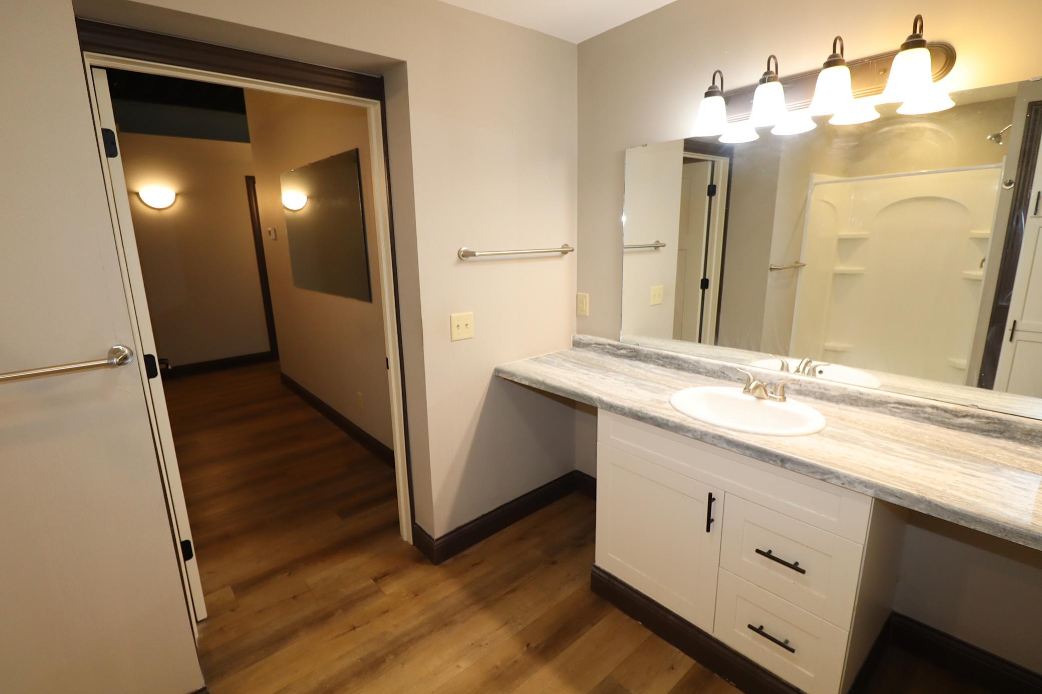 116 14th Avenue E Property Photo 48