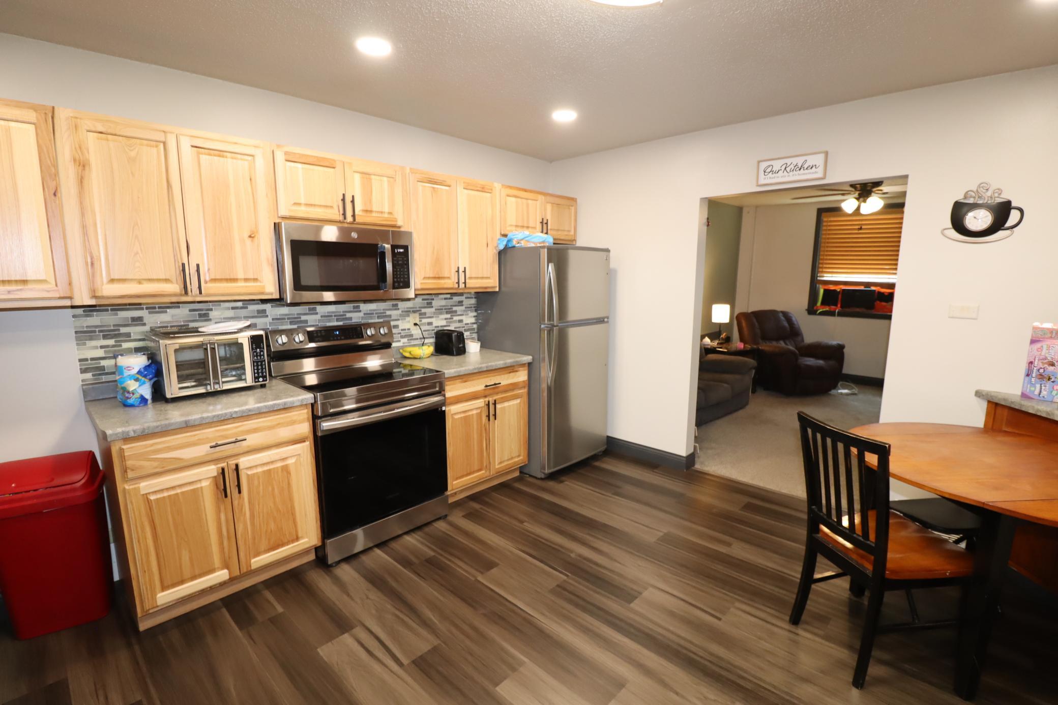 116 14th Avenue E Property Photo 53
