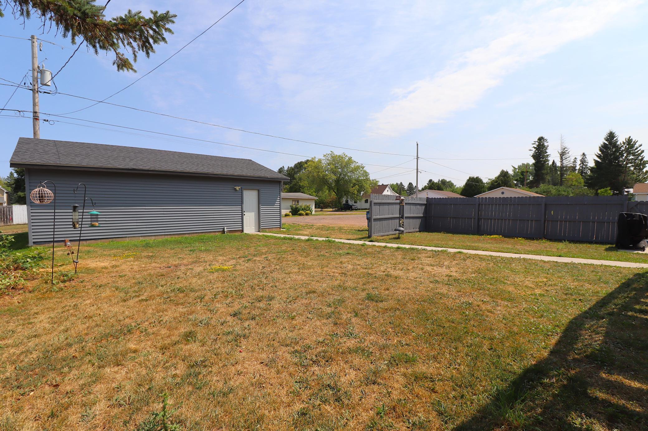 116 14th Avenue E Property Photo 72