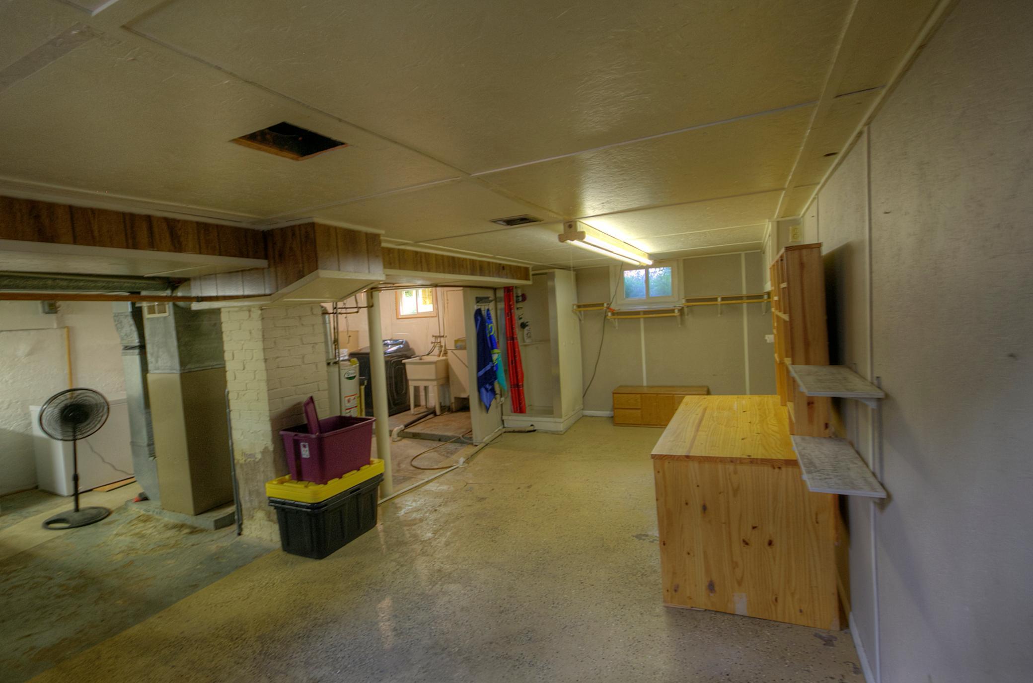 519 Buchanan Street Property Photo 37