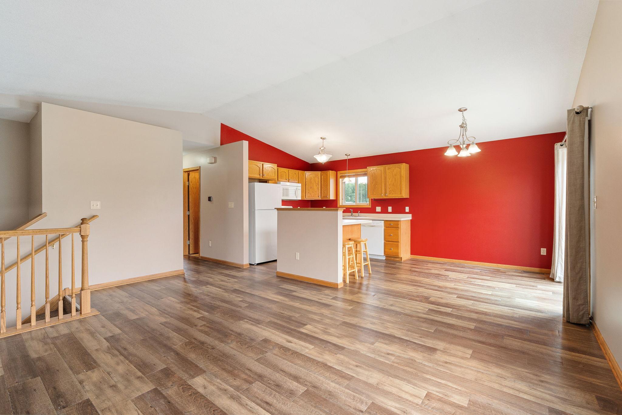 703 25th Avenue Nw Property Photo 10