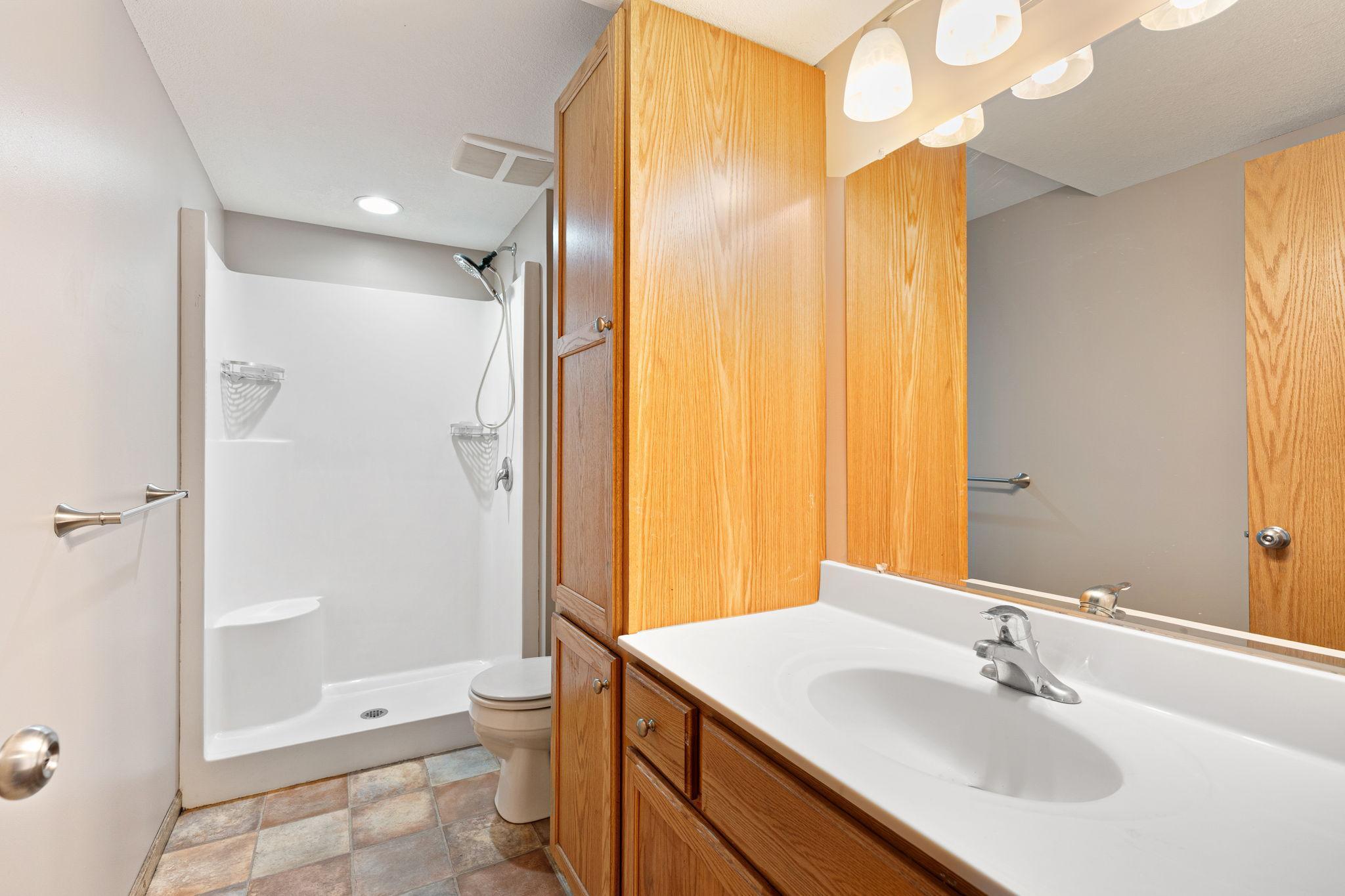 703 25th Avenue Nw Property Photo 19