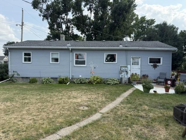 421 Ne 4th Street Ne Property Photo 3