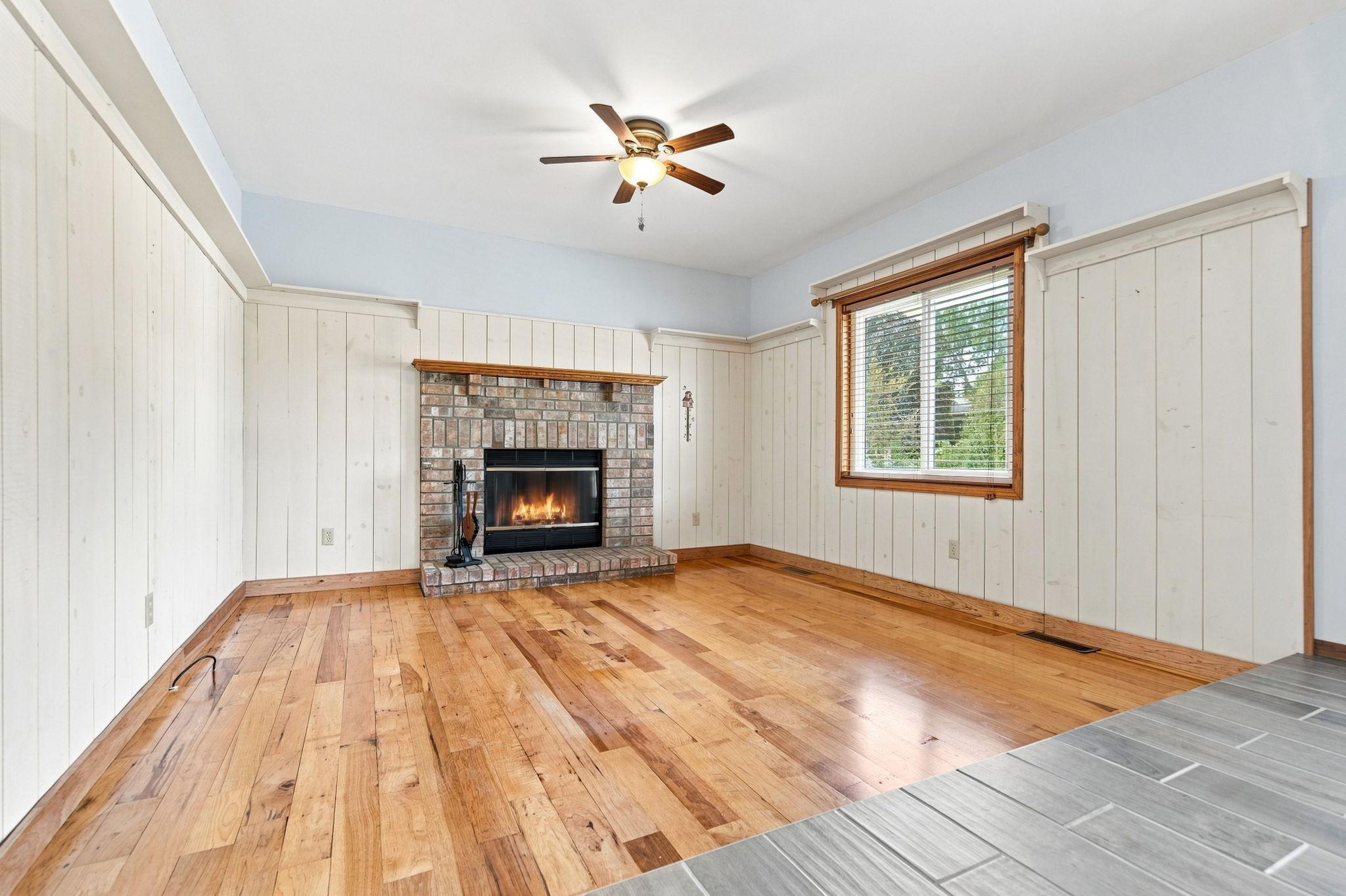 2610 Hydram Avenue N Property Photo 12