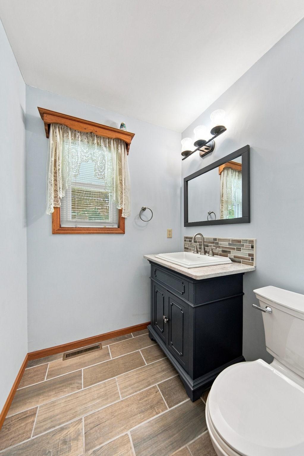 2610 Hydram Avenue N Property Photo 20