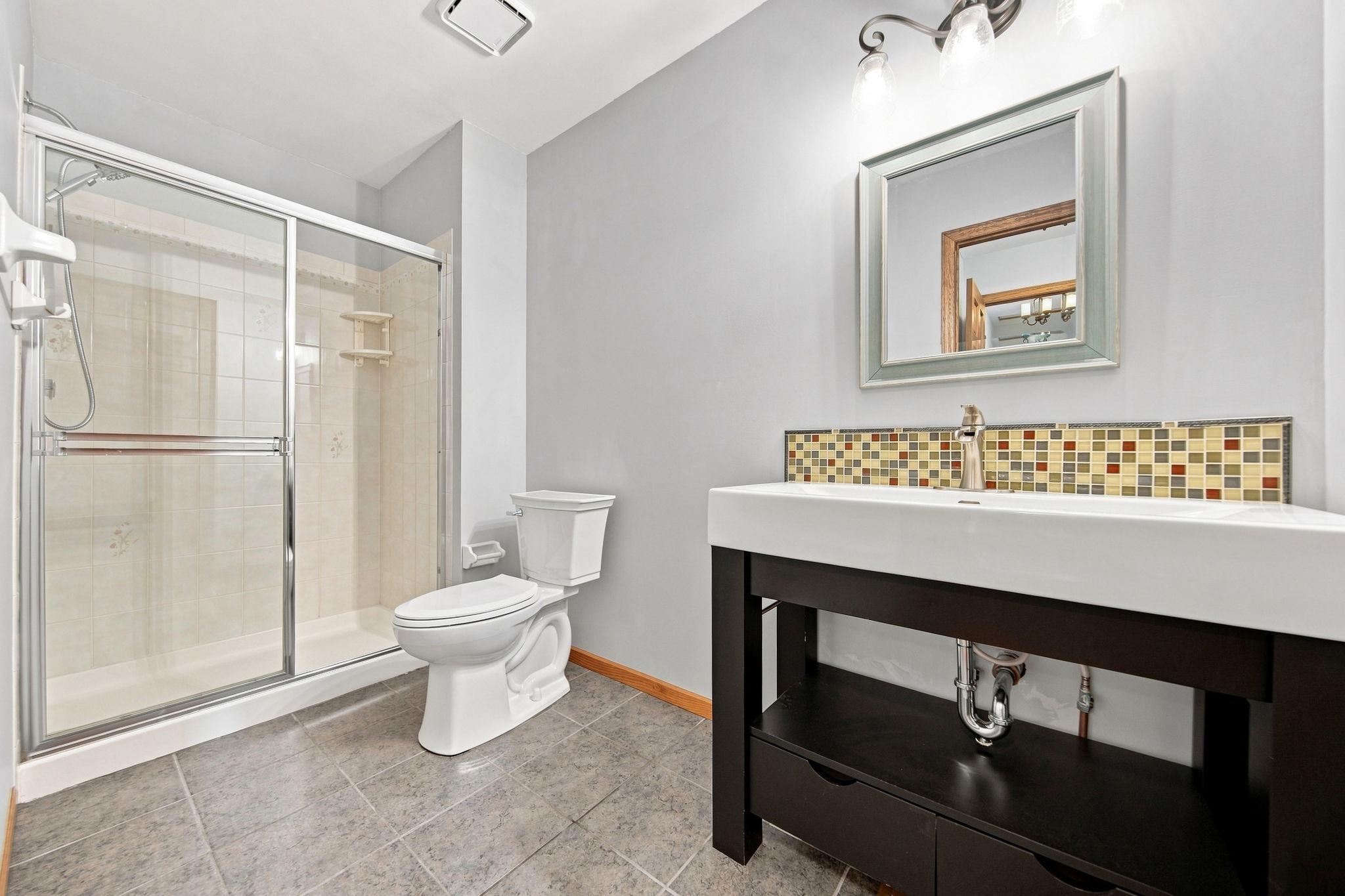 2610 Hydram Avenue N Property Photo 29