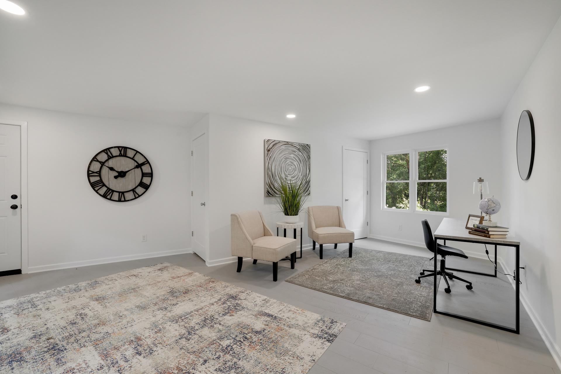 5111 Colonial Drive Property Photo 10