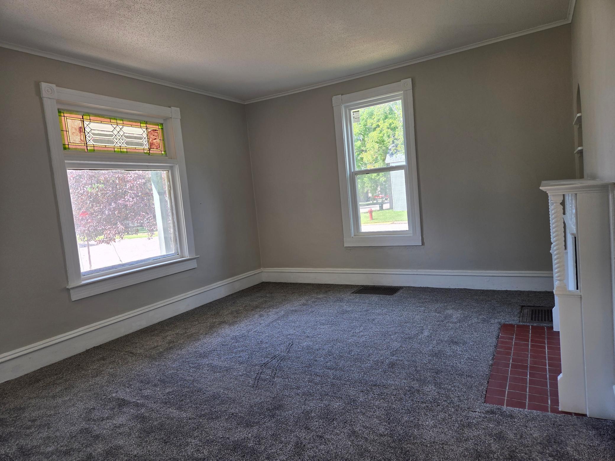 220 S Eliot Avenue Property Photo 4