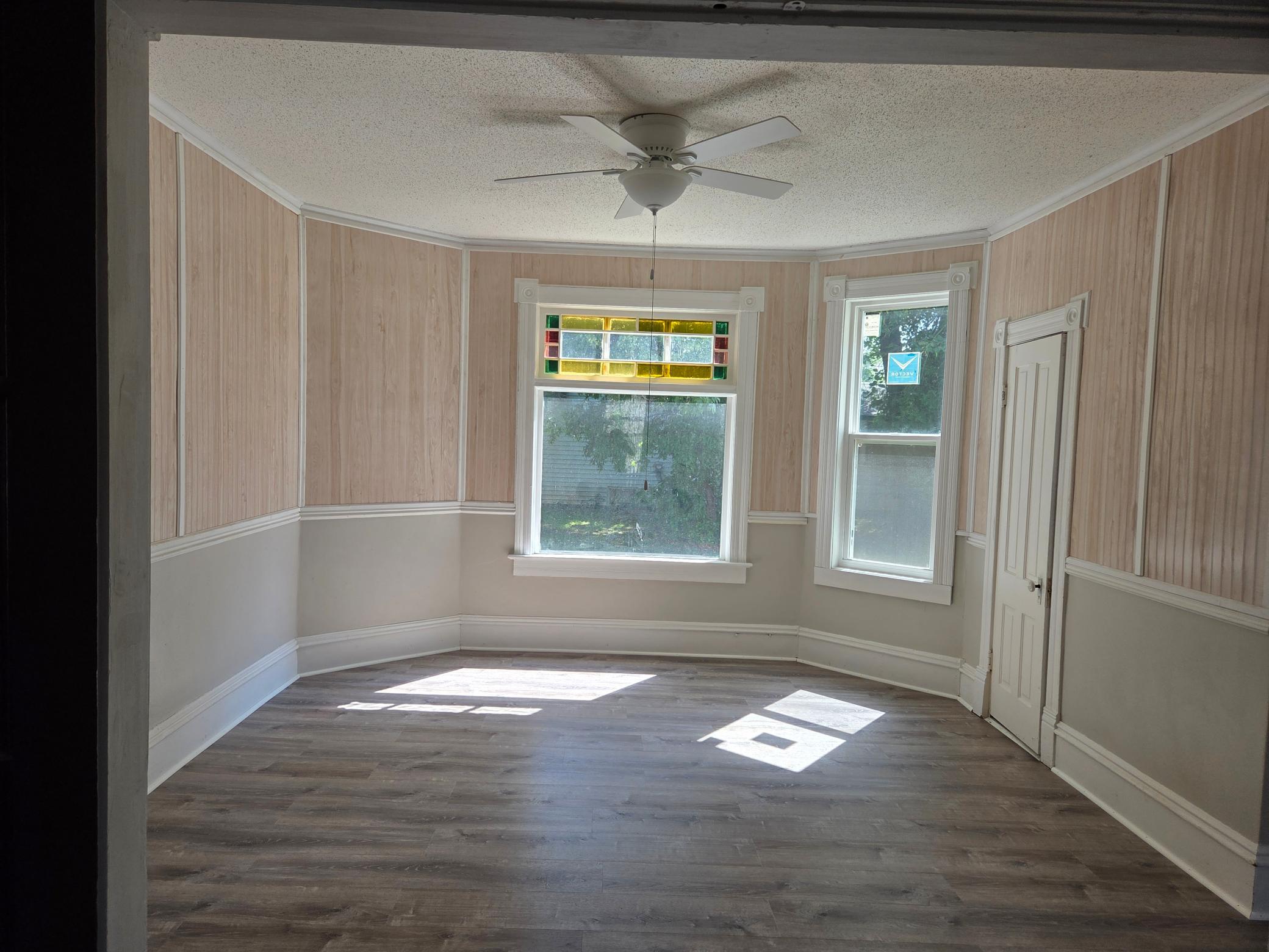 220 S Eliot Avenue Property Photo 8