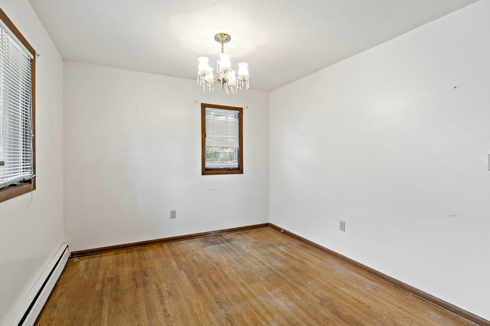 5456 Girard Avenue N Property Photo 19