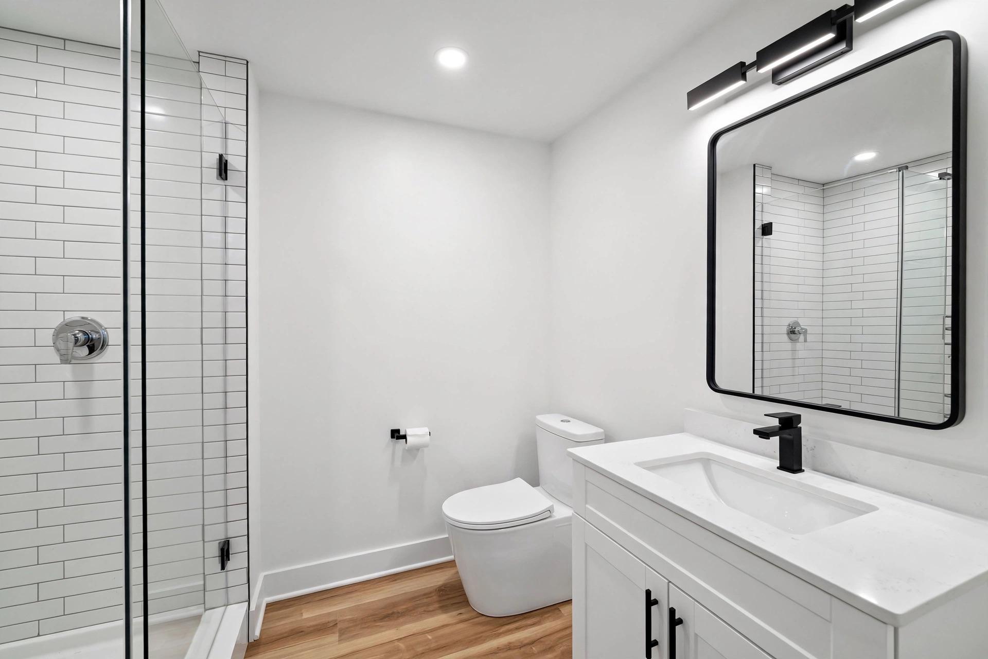 5456 Girard Avenue N Property Photo 45