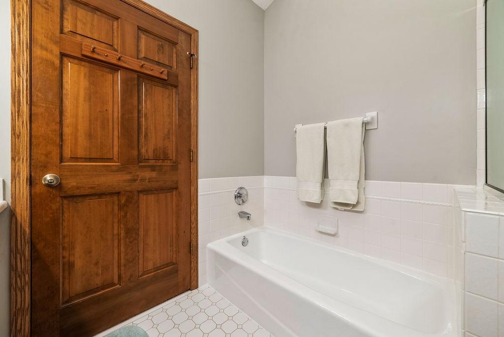 14346 Embassy Way Property Photo 21