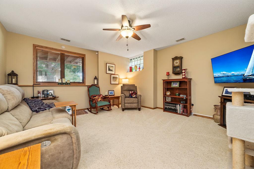 14346 Embassy Way Property Photo 26
