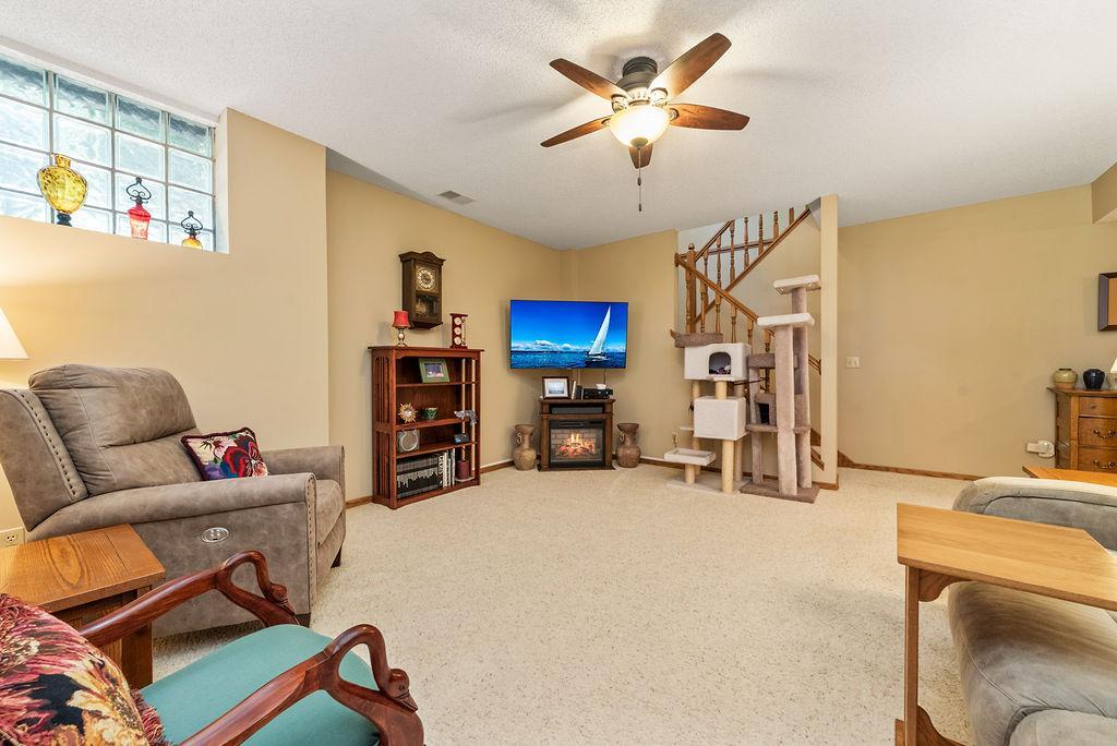 14346 Embassy Way Property Photo 27