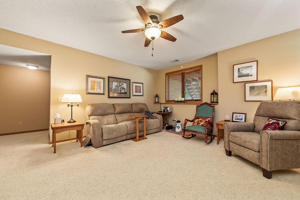 14346 Embassy Way Property Photo 28