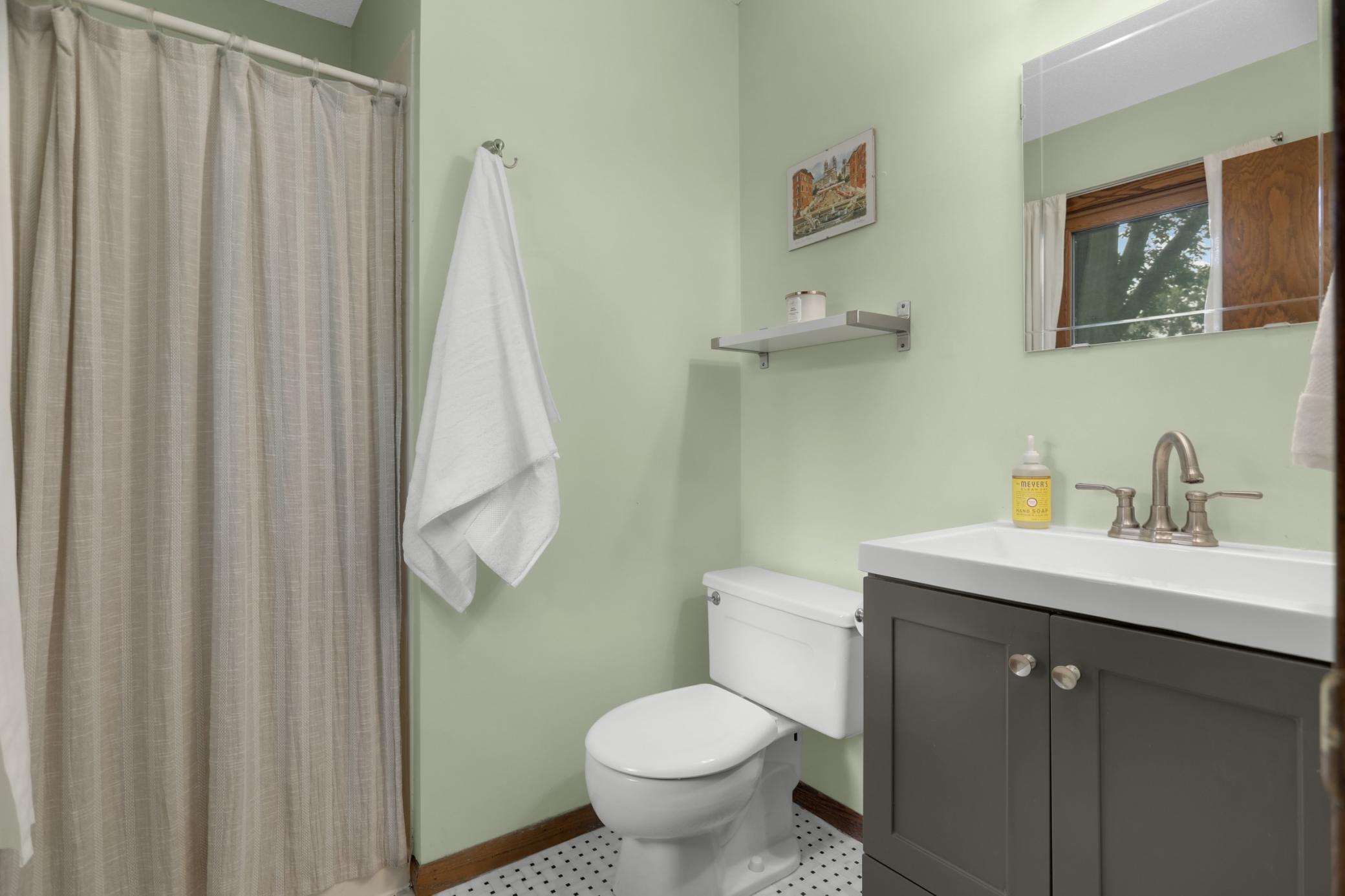 2264 Heritage Lane Property Photo 14