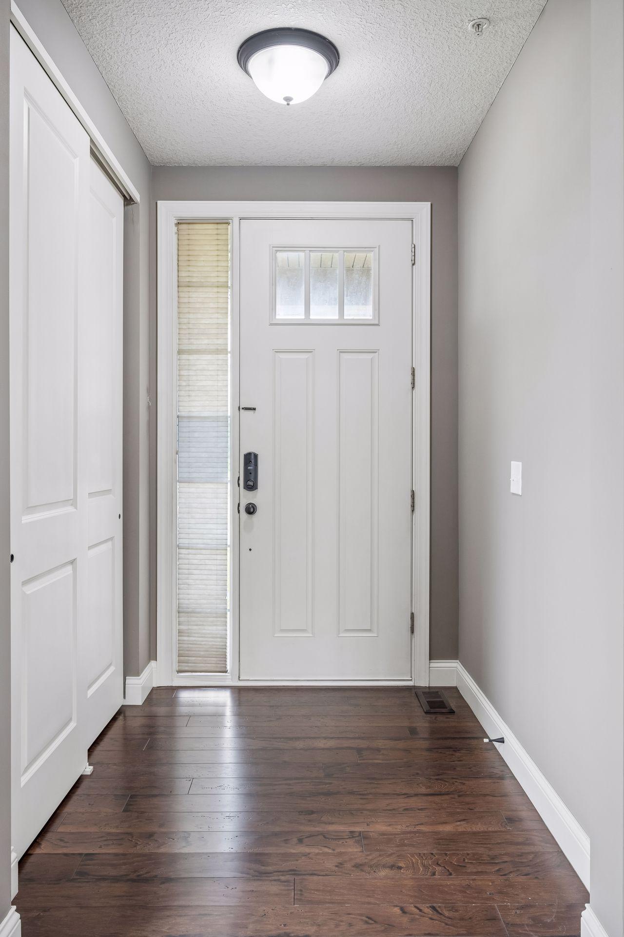 12037 84th Way N Property Photo 6