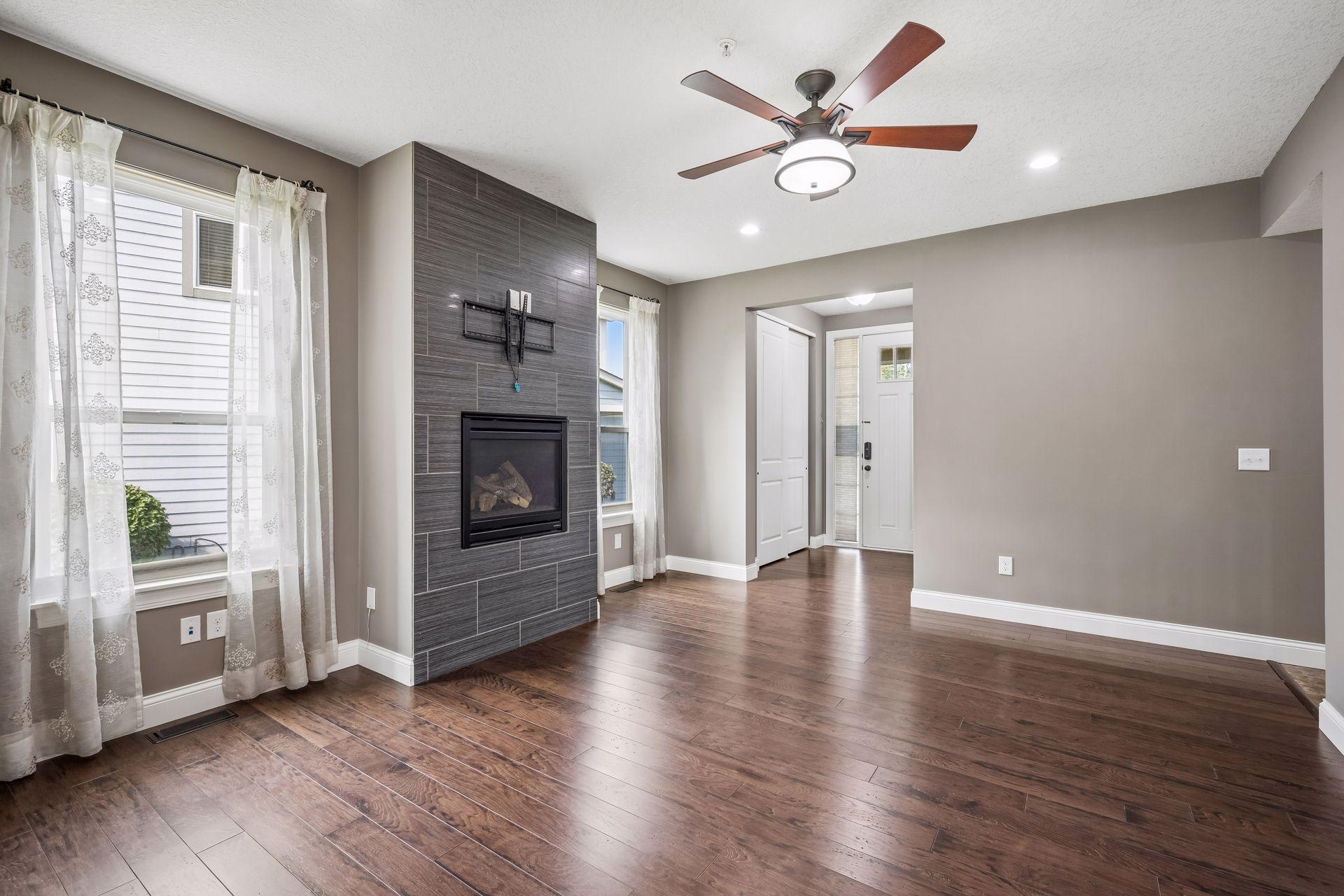12037 84th Way N Property Photo 9