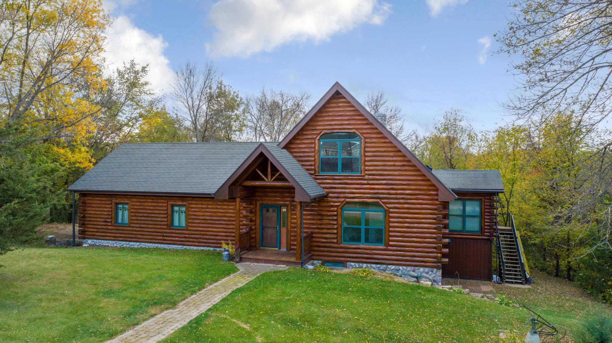 12782 218th Street W Property Photo 2