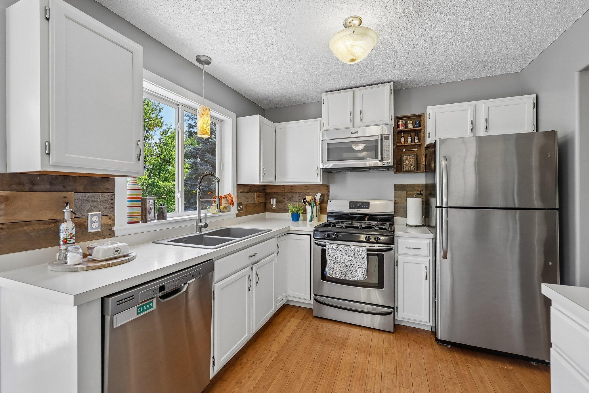 4128 New York Avenue Property Photo 10