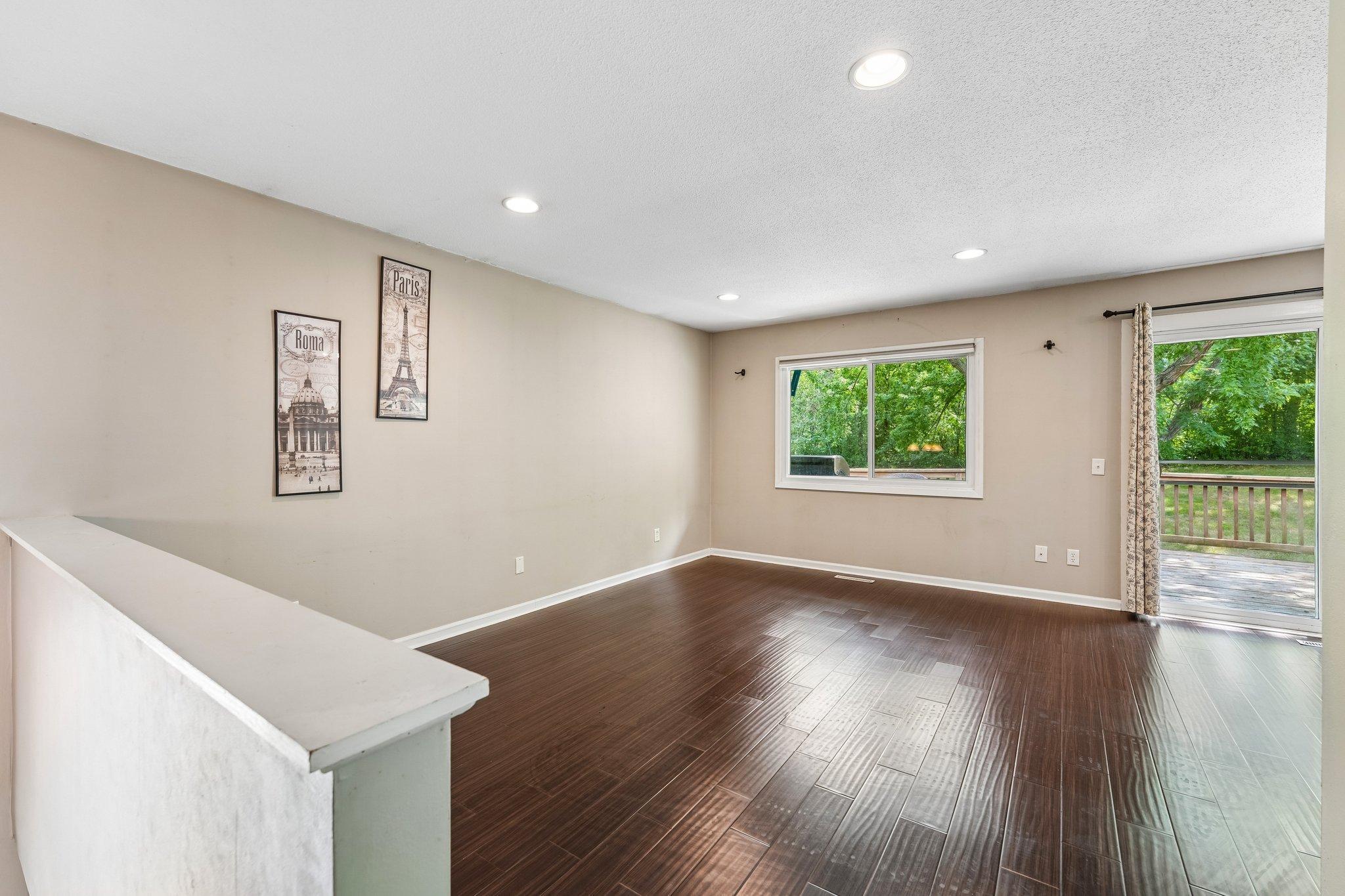 12311 Oak Leaf Court Property Photo 9