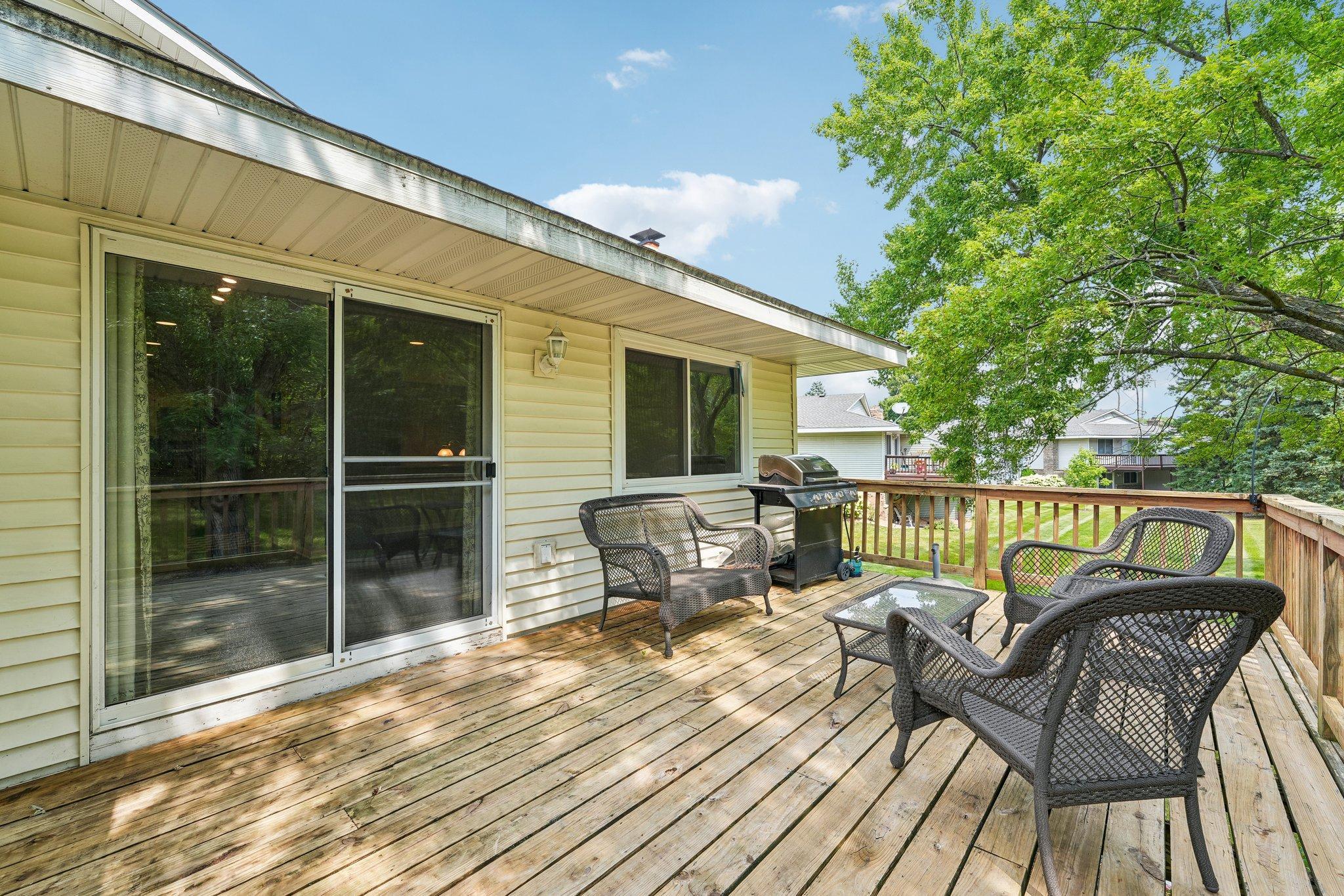 12311 Oak Leaf Court Property Photo 23