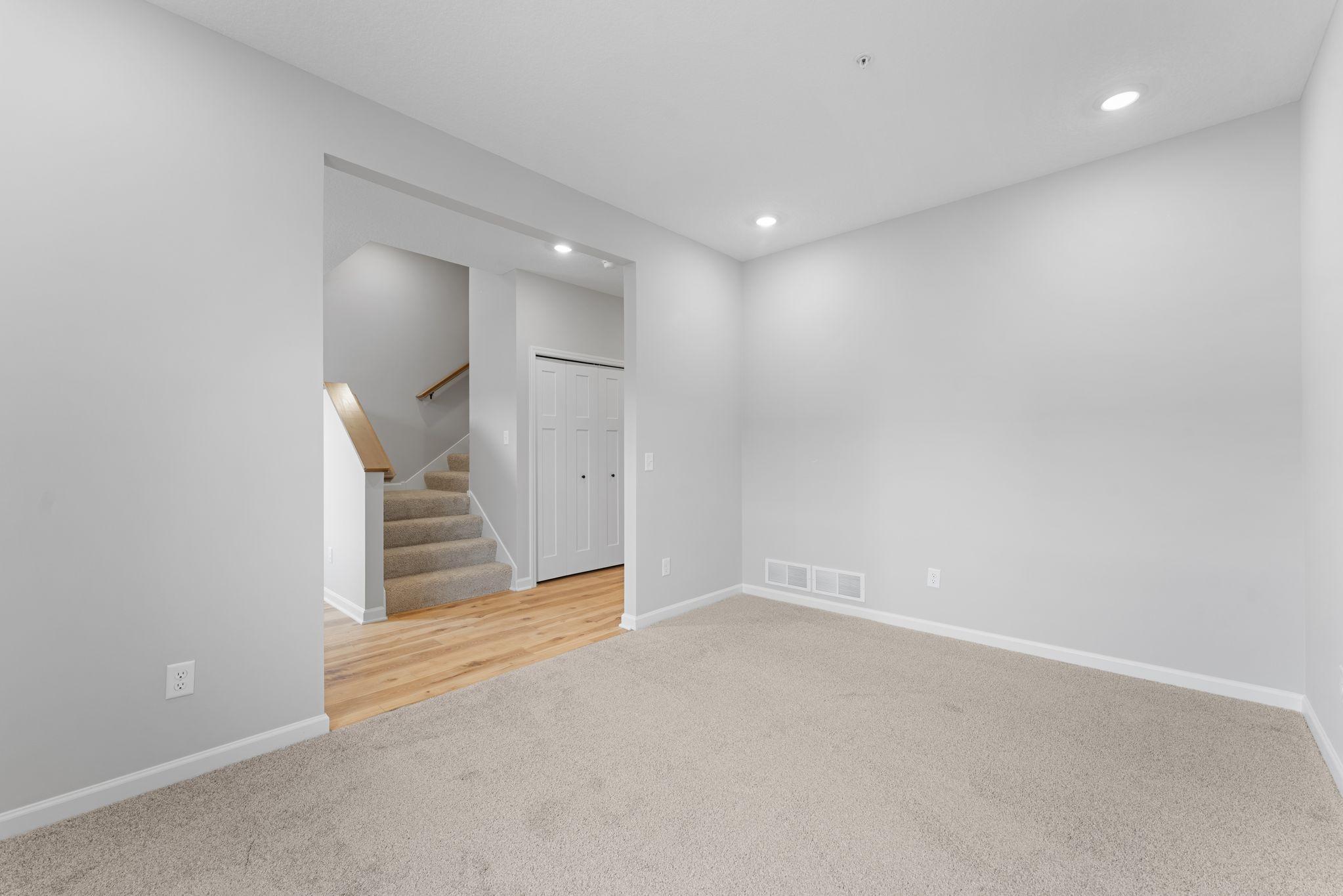 7478 146th Avenue Nw Property Photo 11