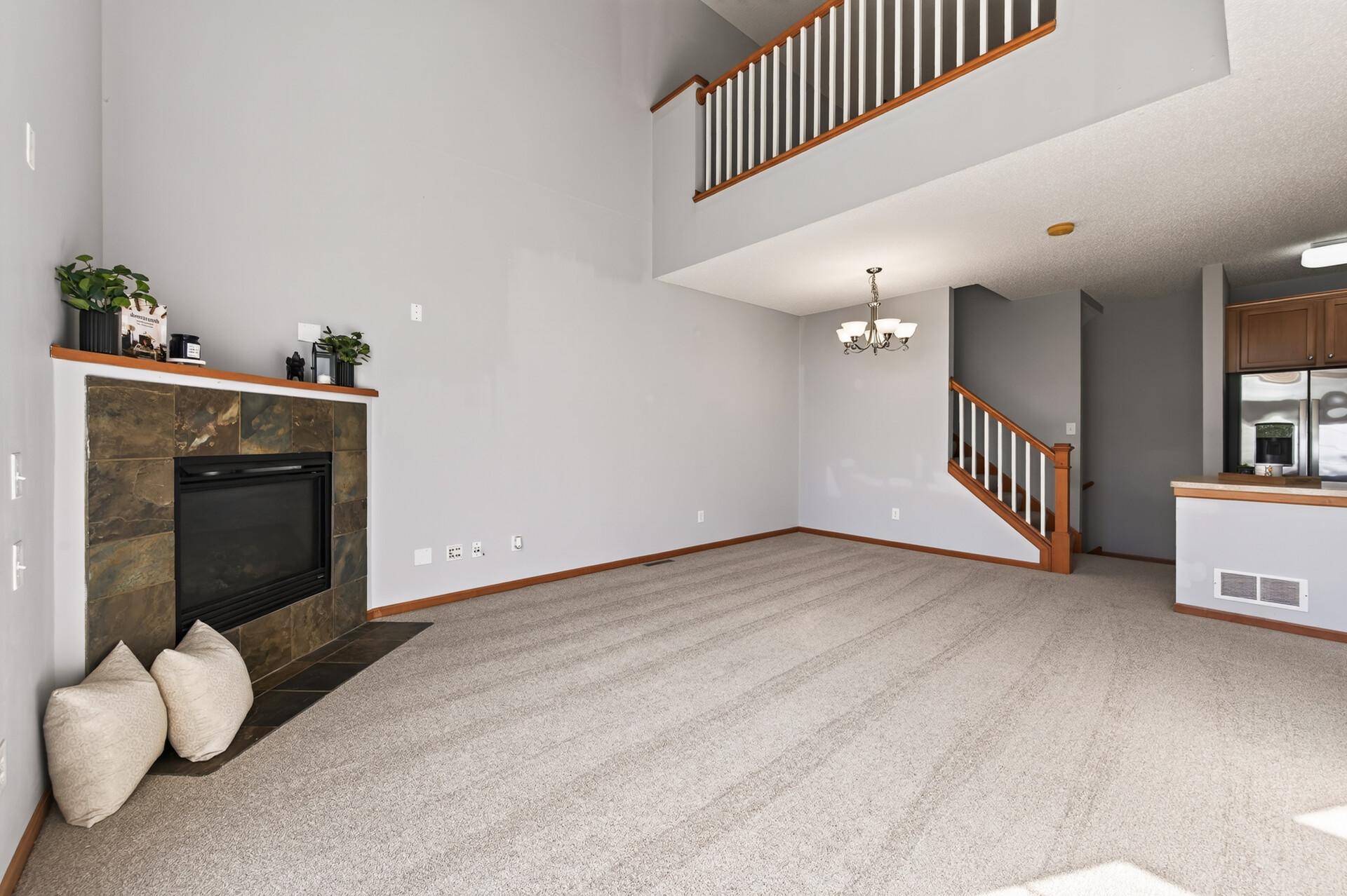 7726 Lachman Avenue Ne Property Photo 9