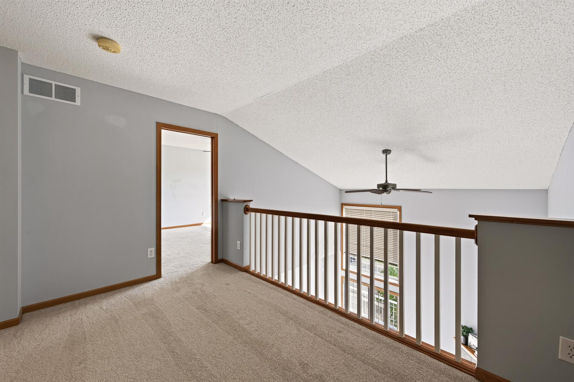 7726 Lachman Avenue Ne Property Photo 20