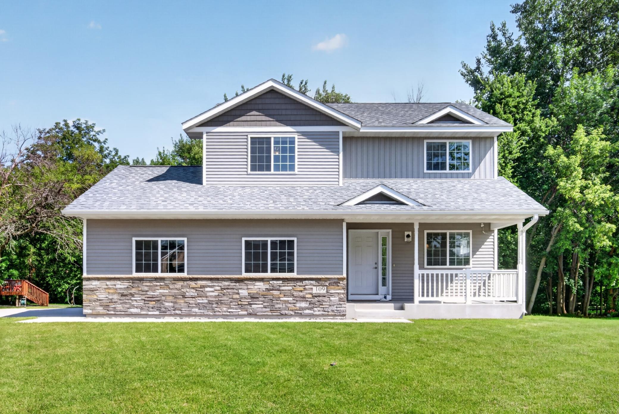 109 Peridot Court Property Photo 1