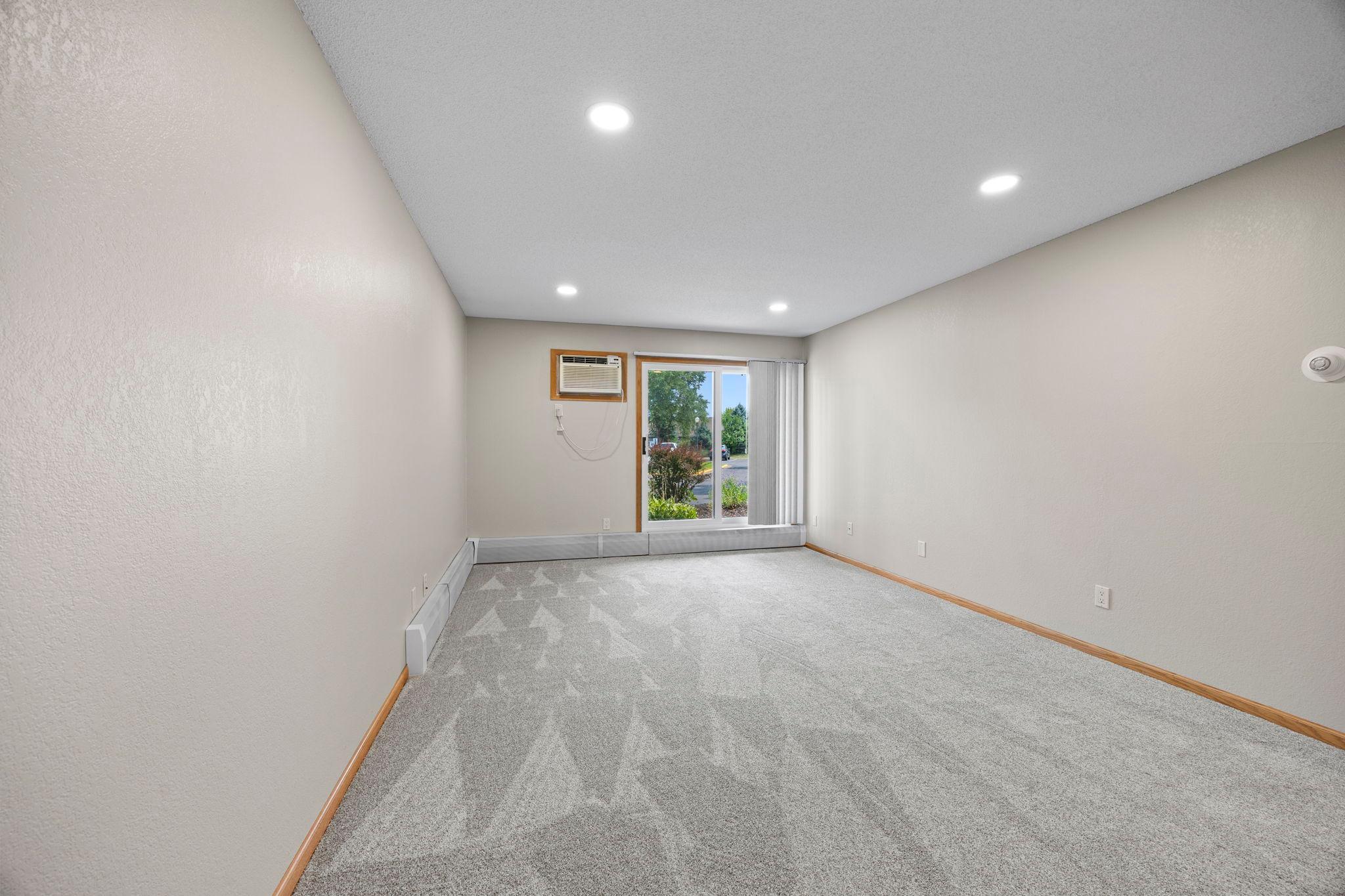 3420 Golfview Drive 123 Property Photo 7