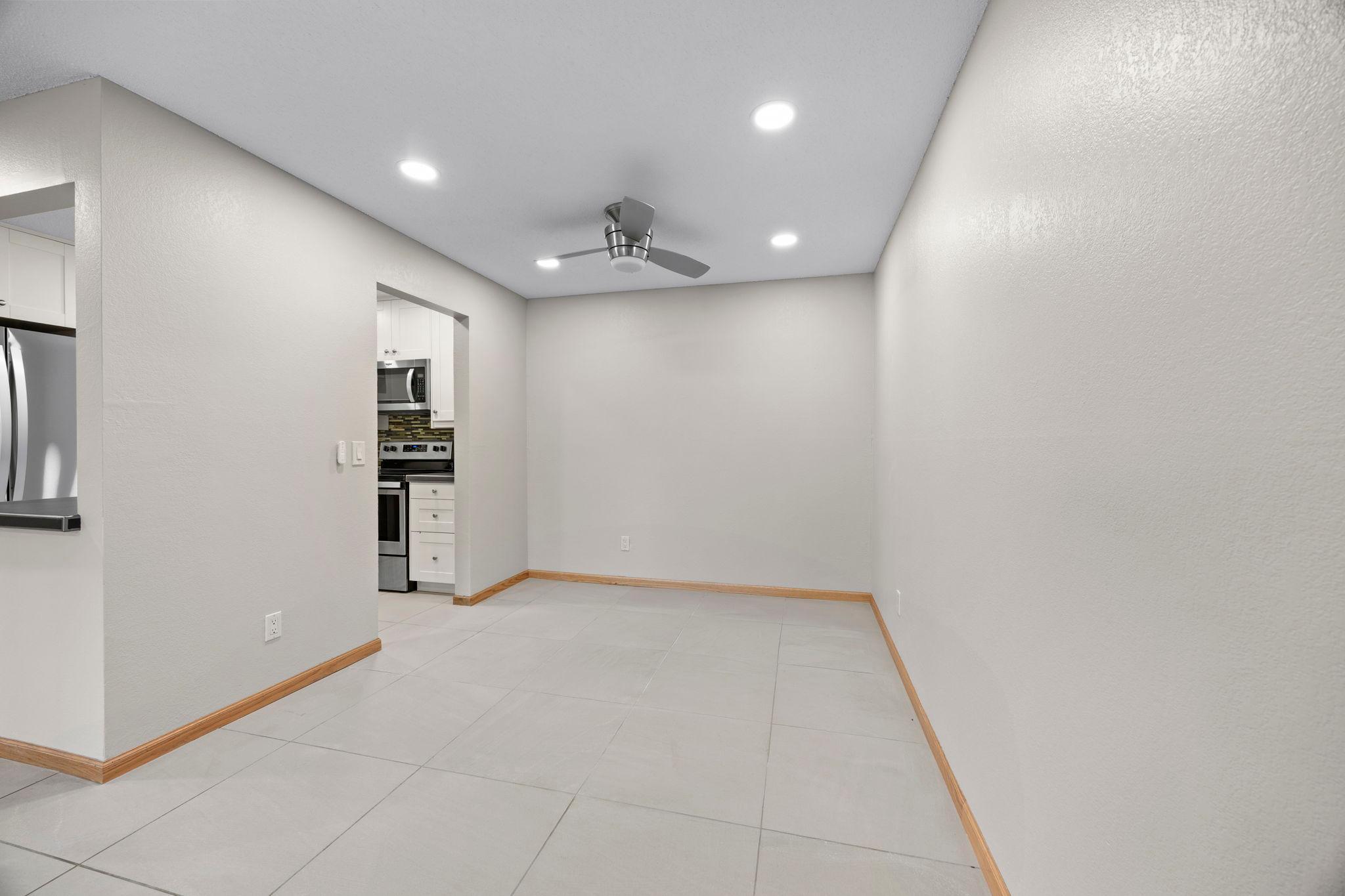 3420 Golfview Drive 123 Property Photo 12