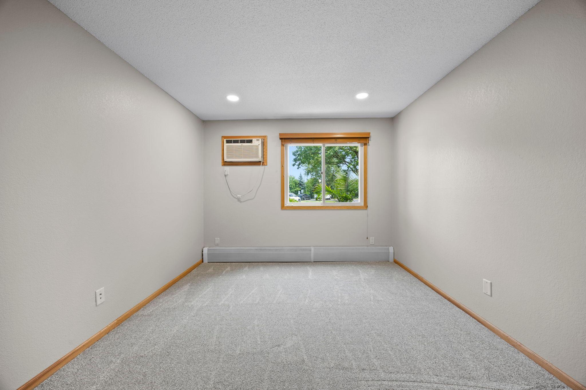 3420 Golfview Drive 123 Property Photo 23