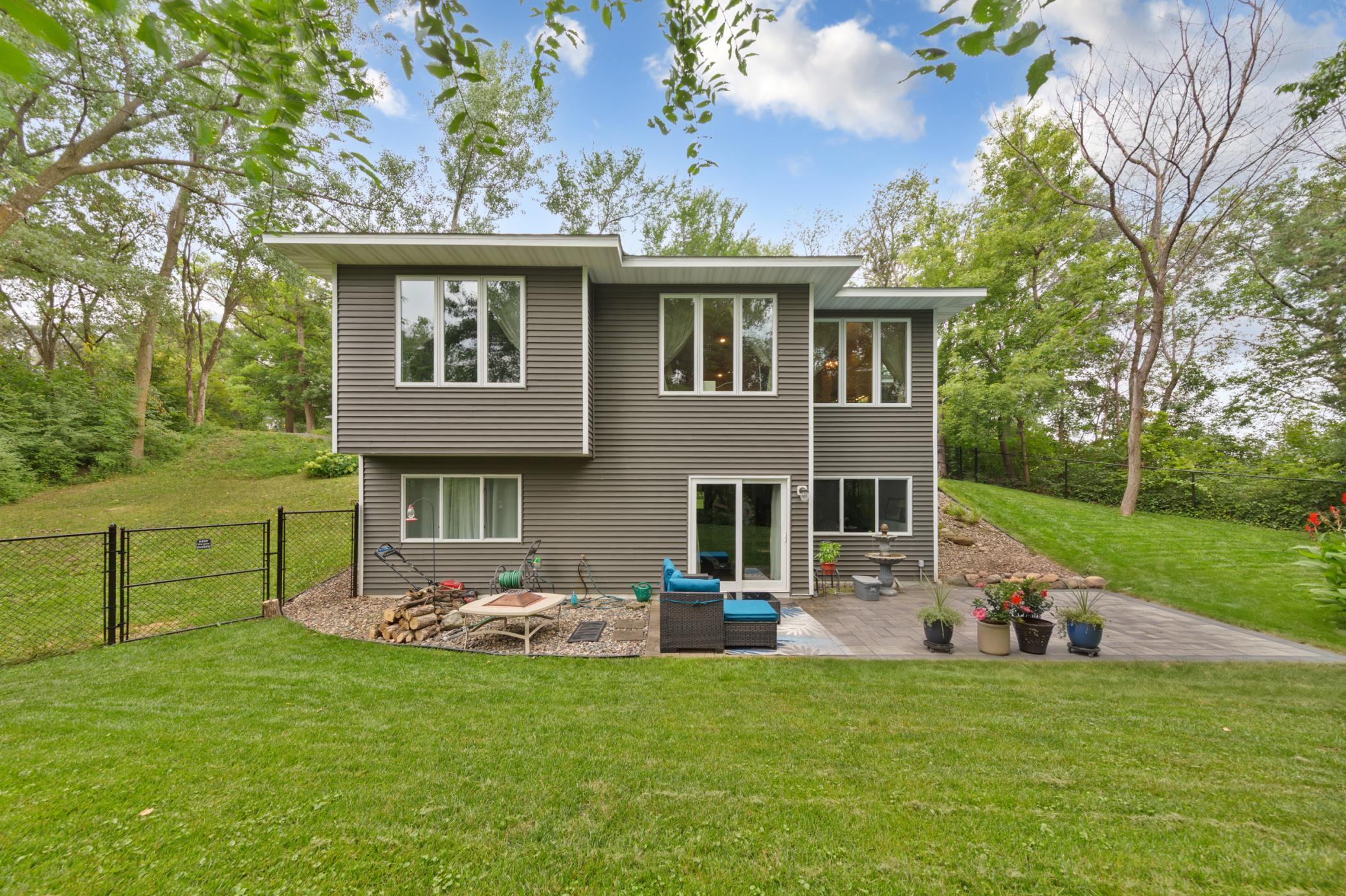 8492 210th Street E Property Photo 4